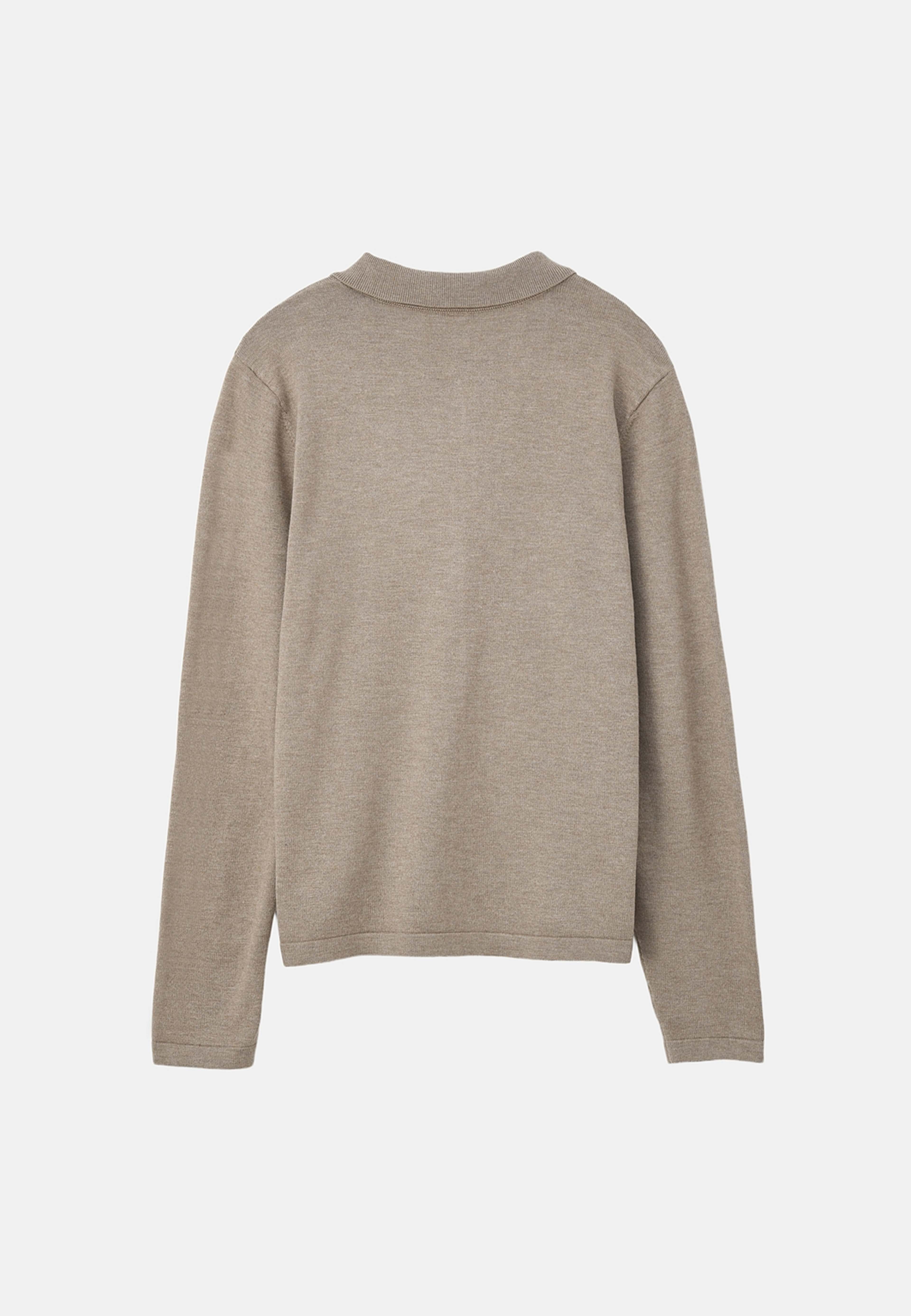 Cardigan EVY, från Å WOMAN, i färgen Mole Mel. Klicka för att öppna bilden i stort format