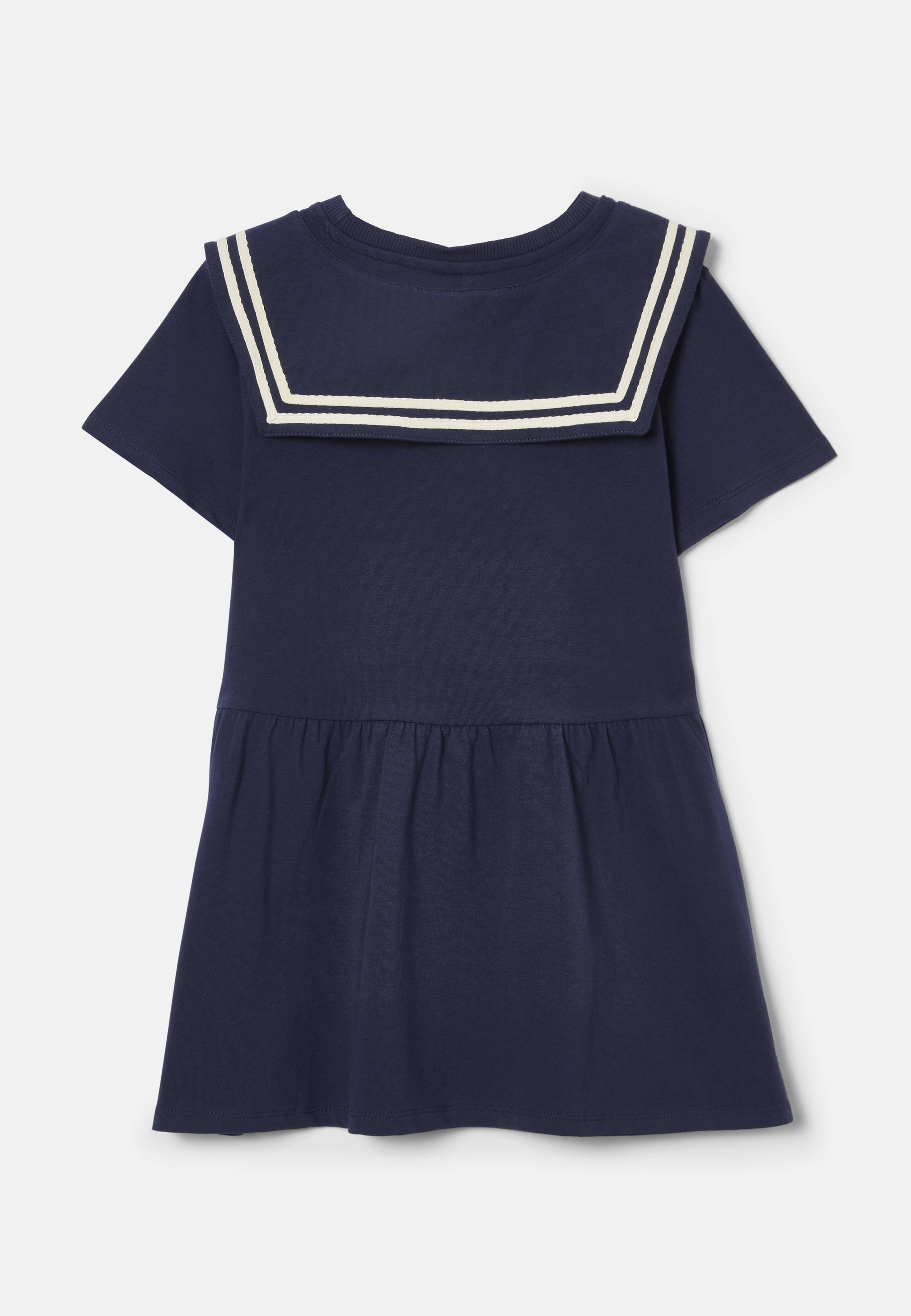 Sjömansklänning SALLY, från RIKIKI, i färgen Navy. Klicka för att öppna bilden i stort format