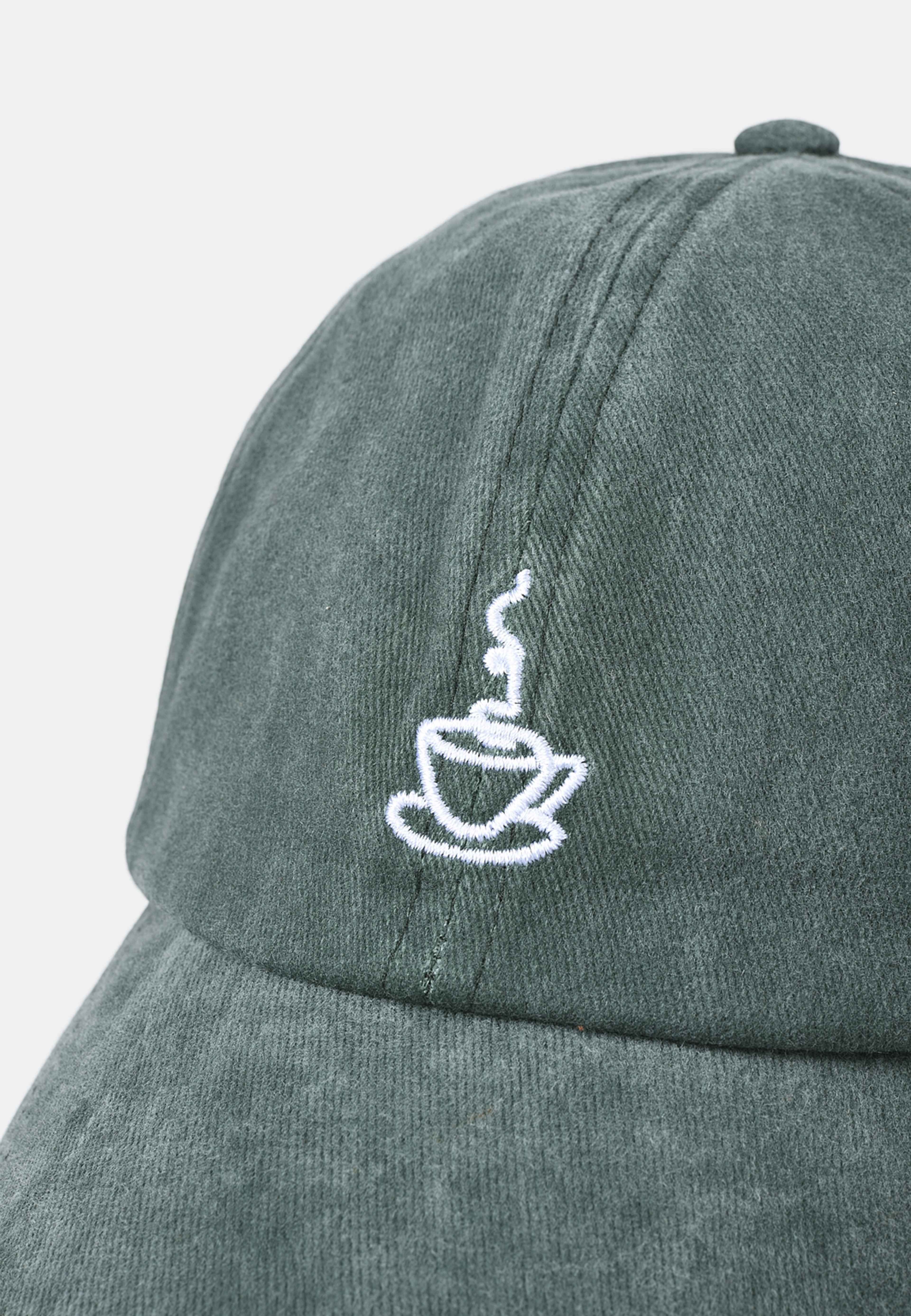 Keps med broderi ZOE, från Carin Wester, i färgen Dark Green. Klicka för att öppna bilden i stort format