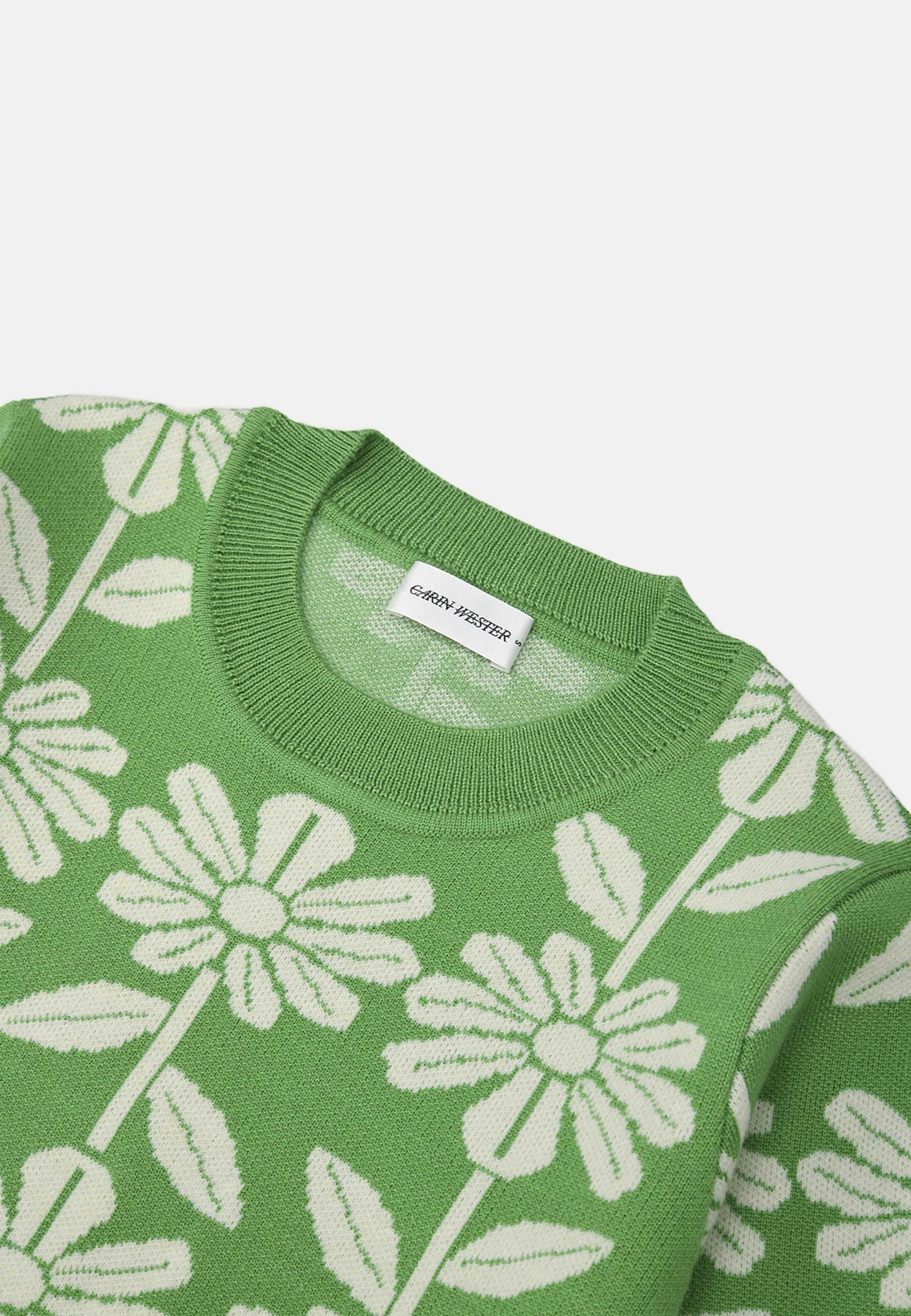 Jacquardvävd tröja ELVI, från Carin Wester, i färgen Bright Green. Klicka för att öppna bilden i stort format