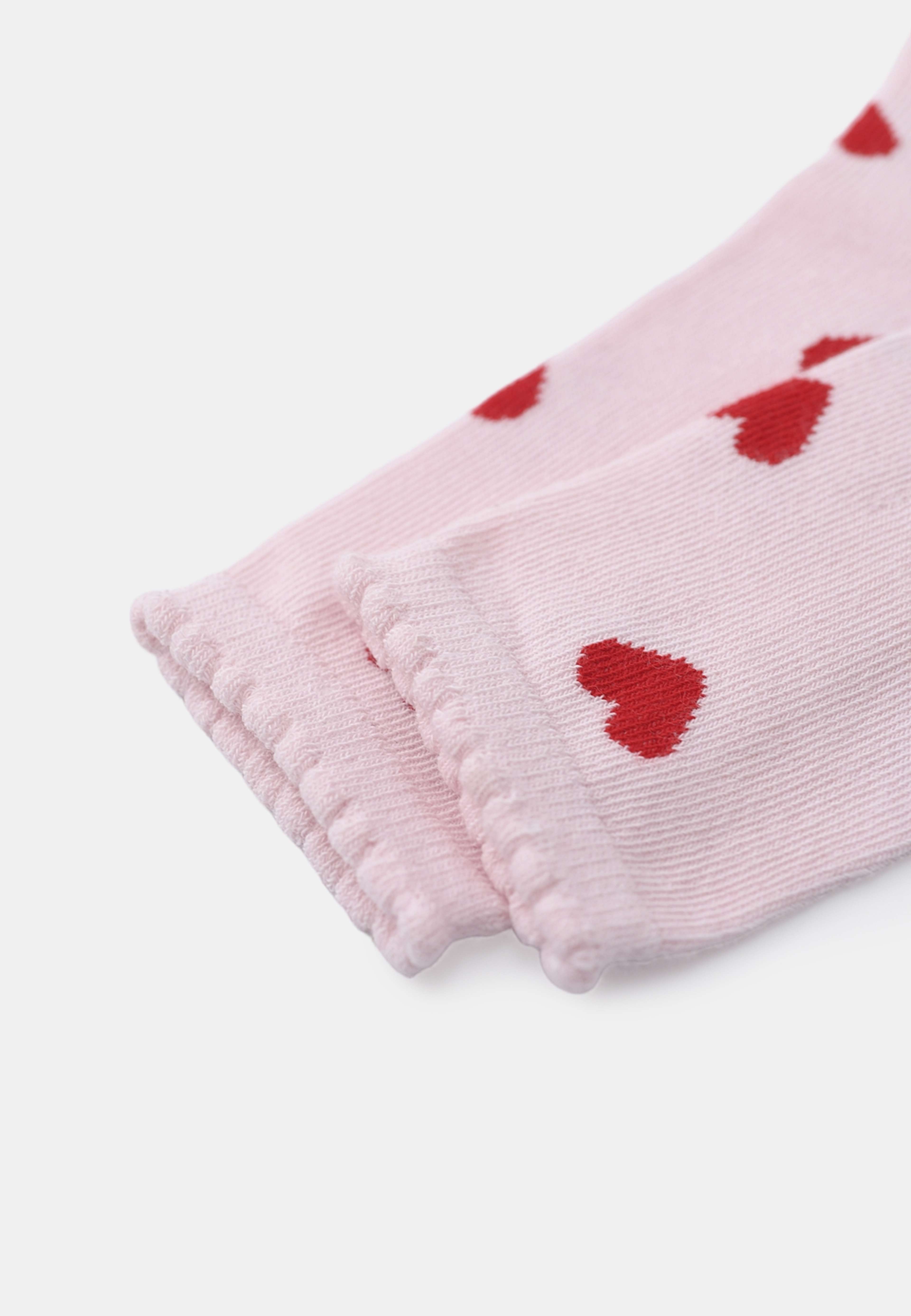 Hjärtmönstrade strumpor, 3-pack, från Å KIDS, i färgen Red. Klicka för att öppna bilden i stort format