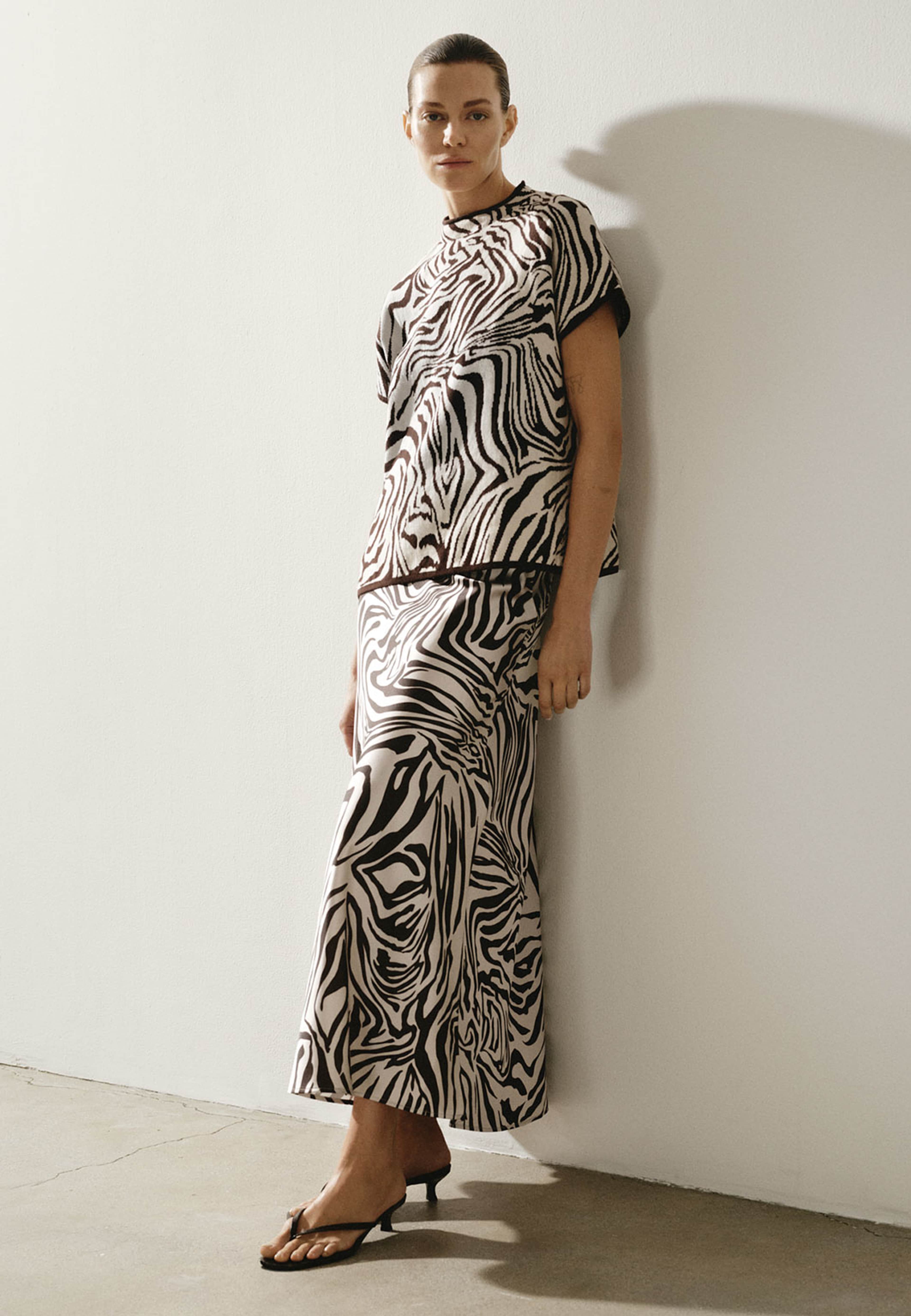 Maxikjol BILLIE, från Wera, i färgen Zebra Print. Klicka för att öppna bilden i stort format