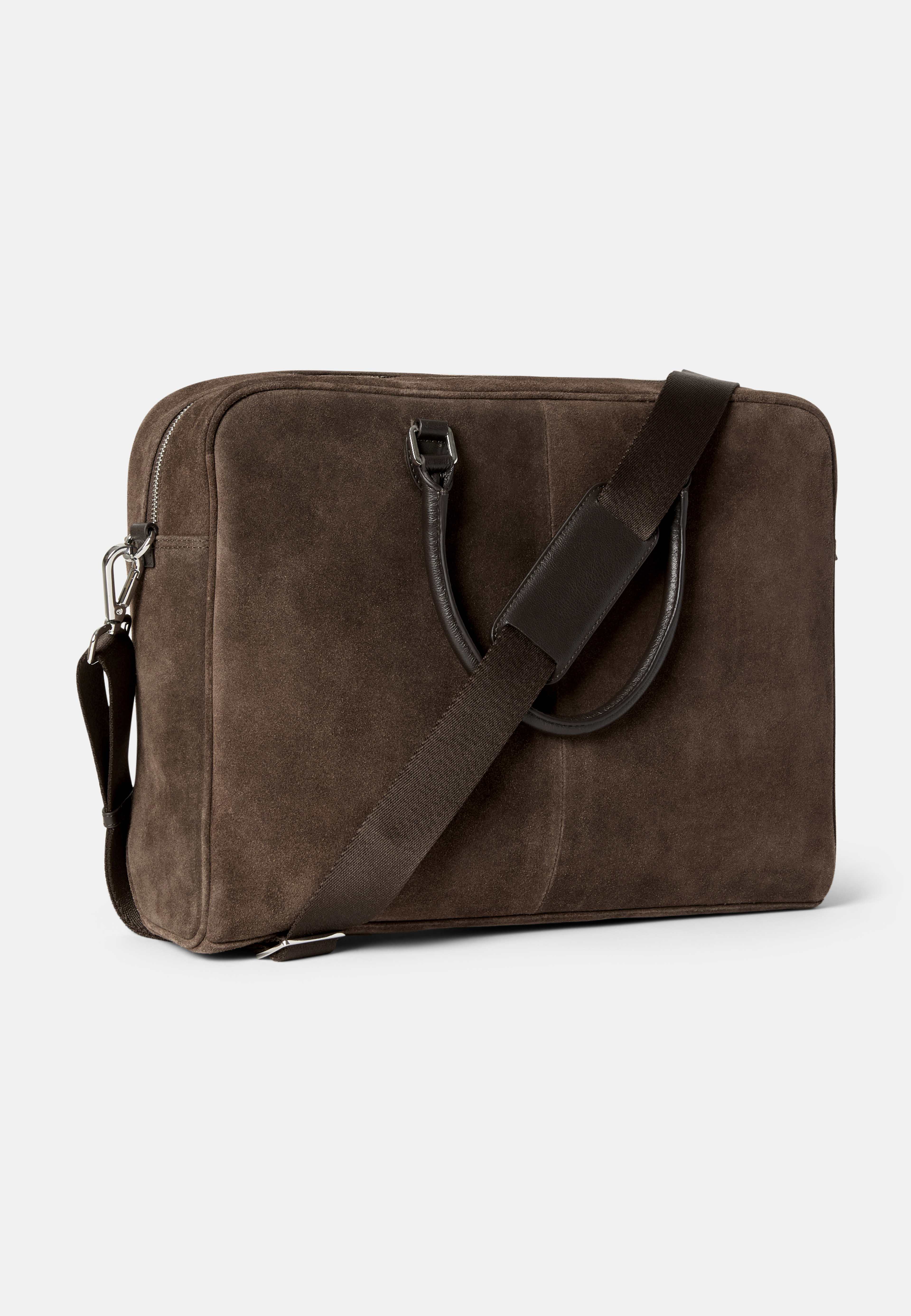 Datorväska i mocka RYAN, från NORVIE, i färgen Dk Brown Suede. Klicka för att öppna bilden i stort format