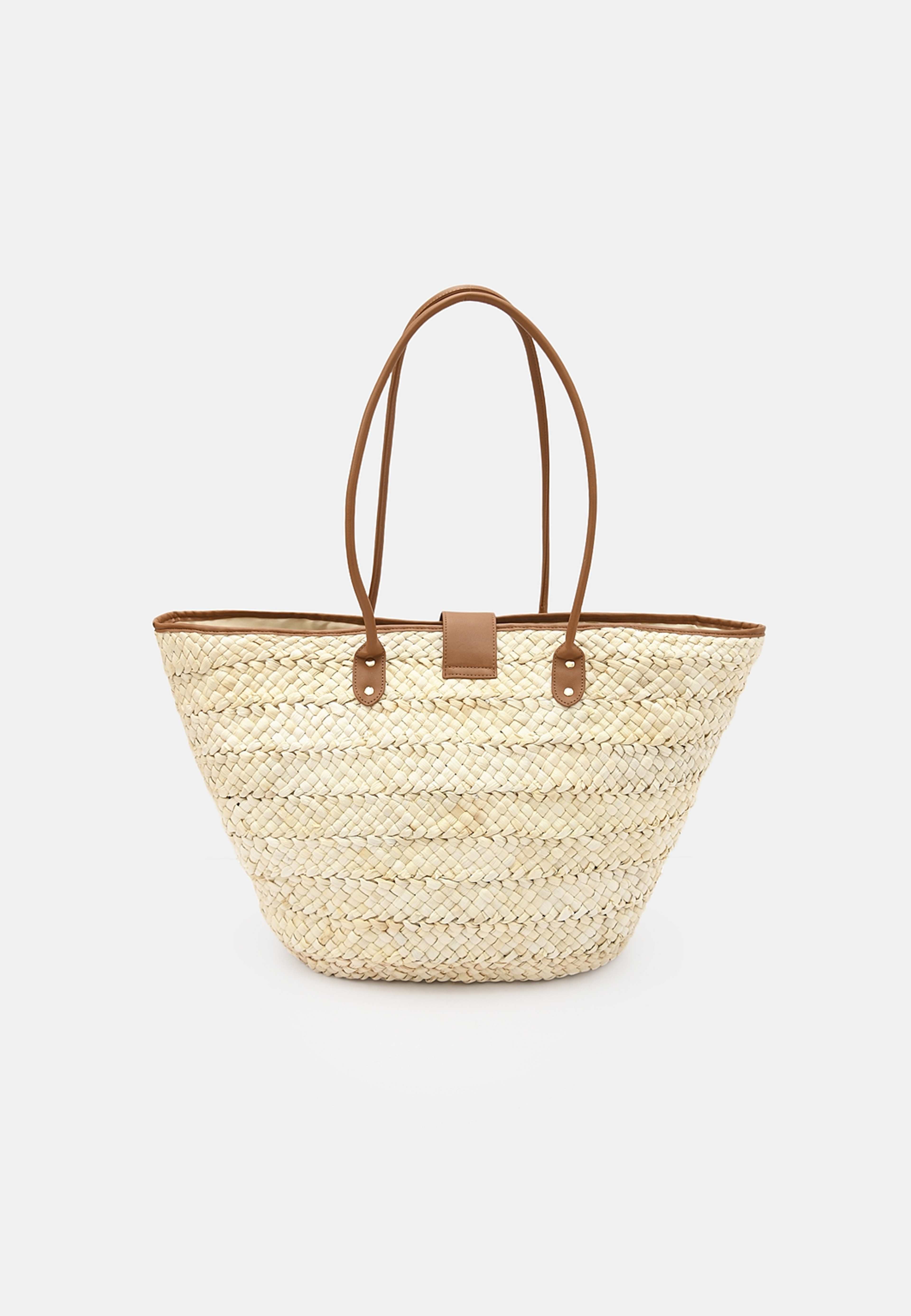 Stråväska BIGGIE, från Carin Wester, i färgen Straw. Klicka för att öppna bilden i stort format