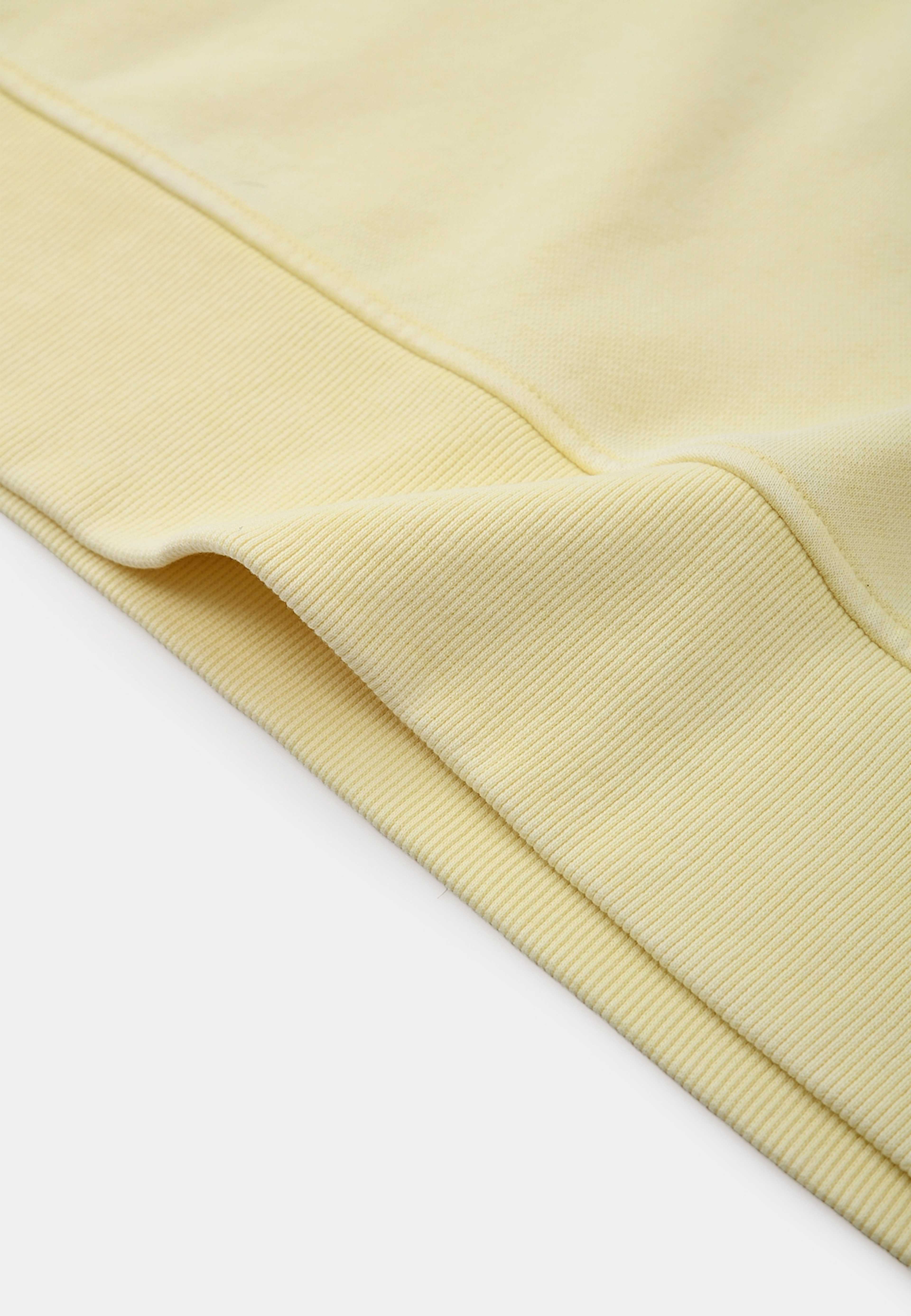 Sweatshirt IGGY, från Carin Wester, i färgen Light Yelllow. Klicka för att öppna bilden i stort format