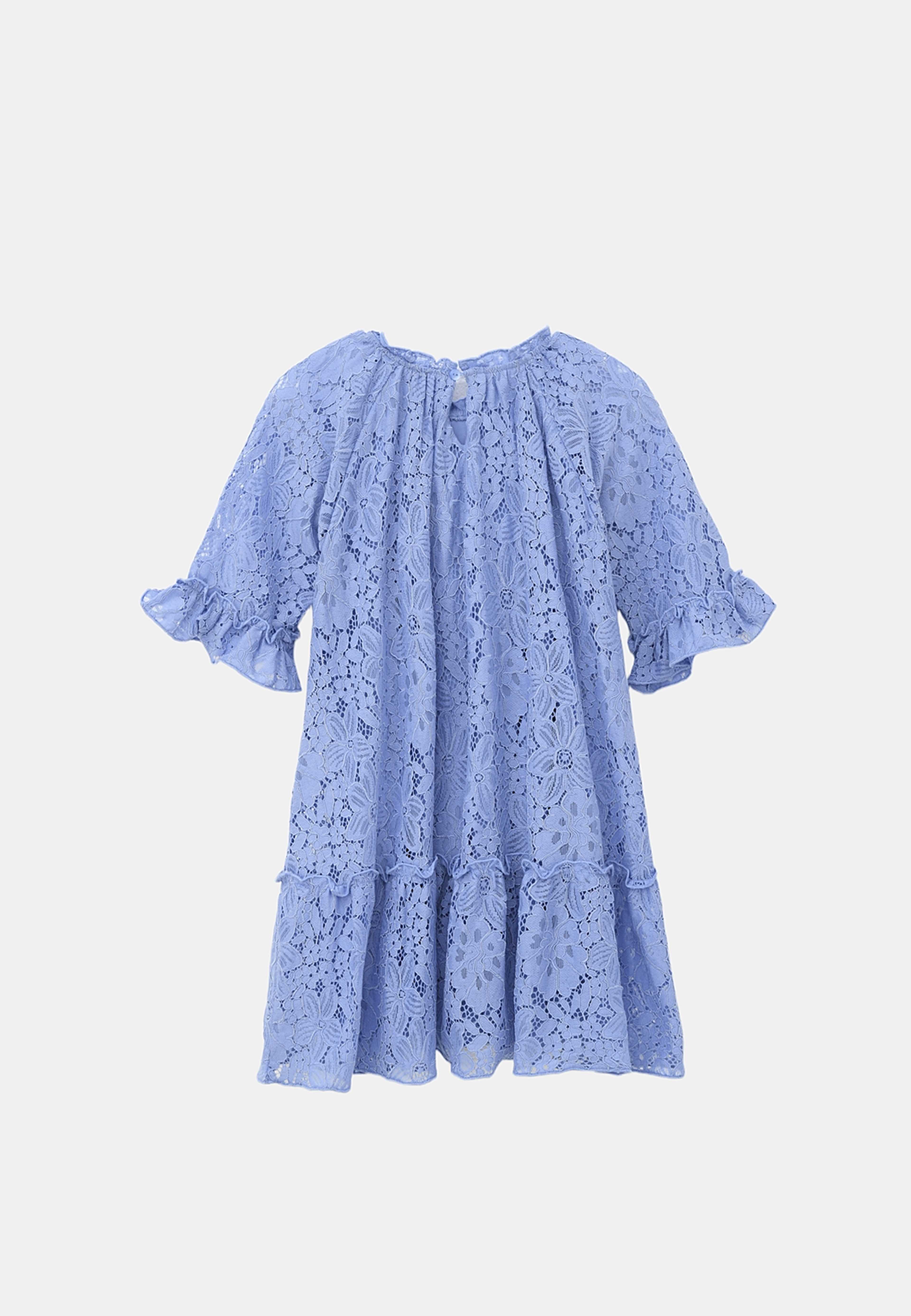 Spetsklänning LIZZIE, från RIKIKI, i färgen Blue. Klicka för att öppna bilden i stort format