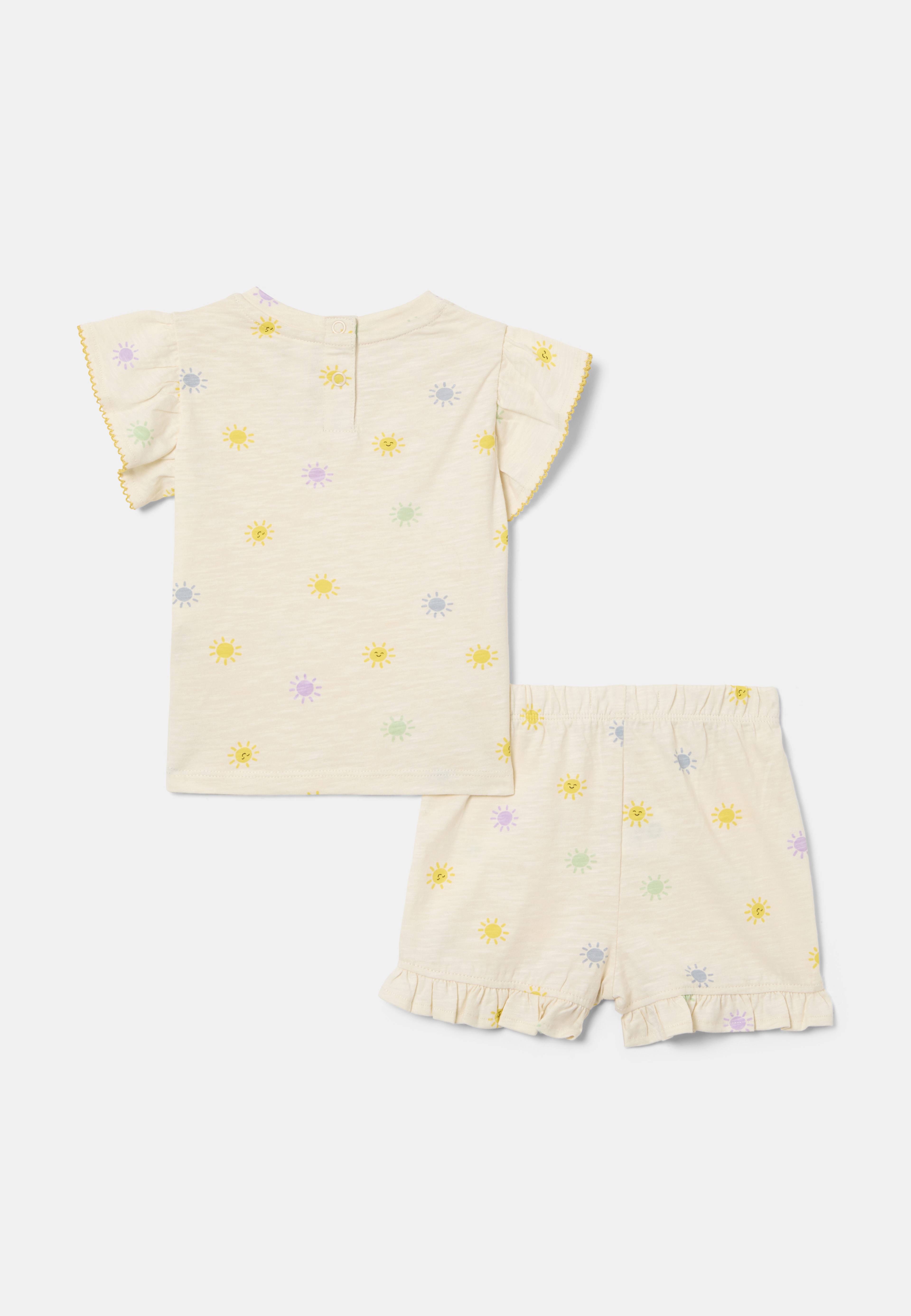 Tvådelat set ULLA, från RIKIKI, i färgen Sun. Klicka för att öppna bilden i stort format