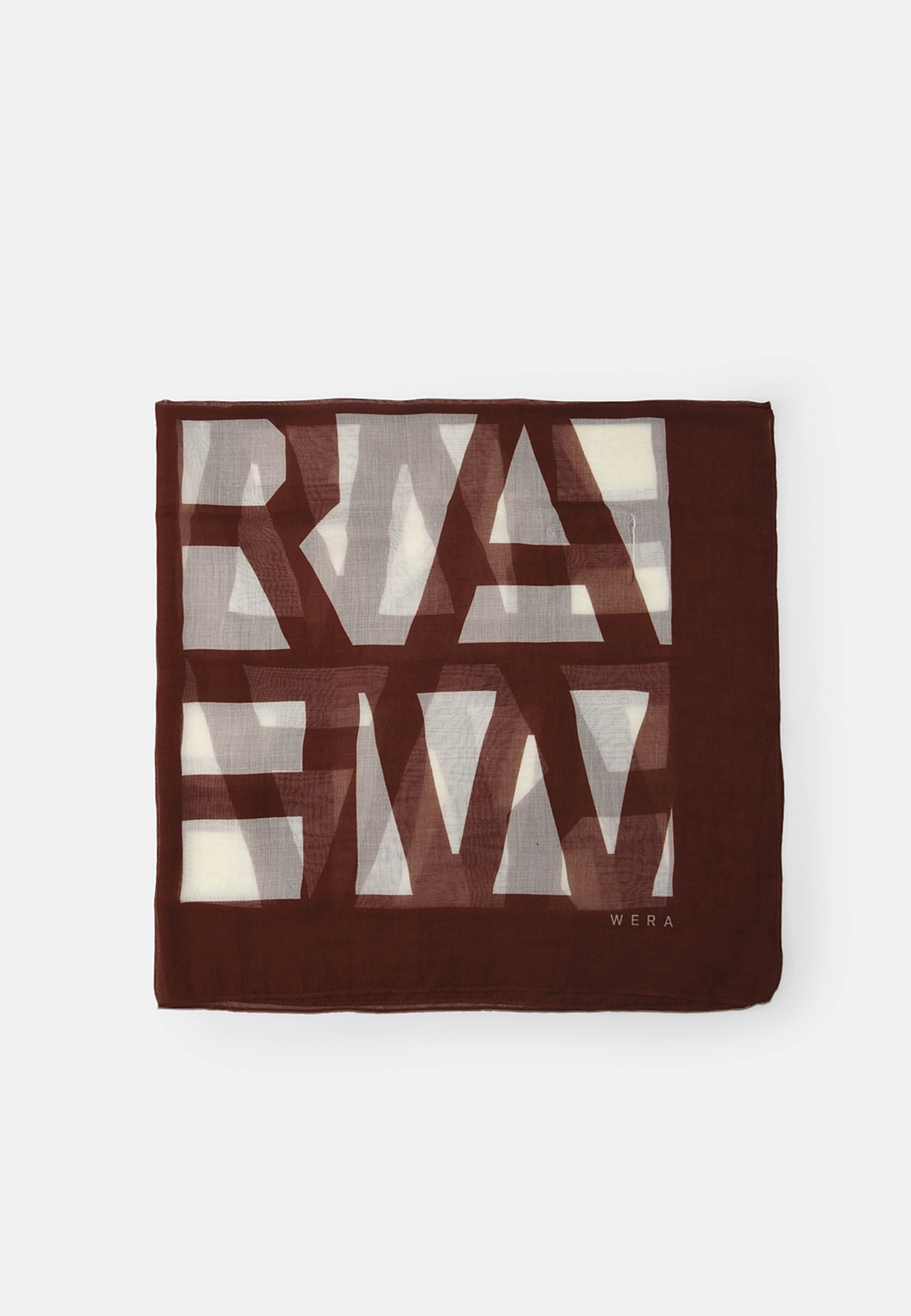 Mönstrad scarf i modal CILLA, från Wera, i färgen Terracotta. Klicka för att öppna bilden i stort format