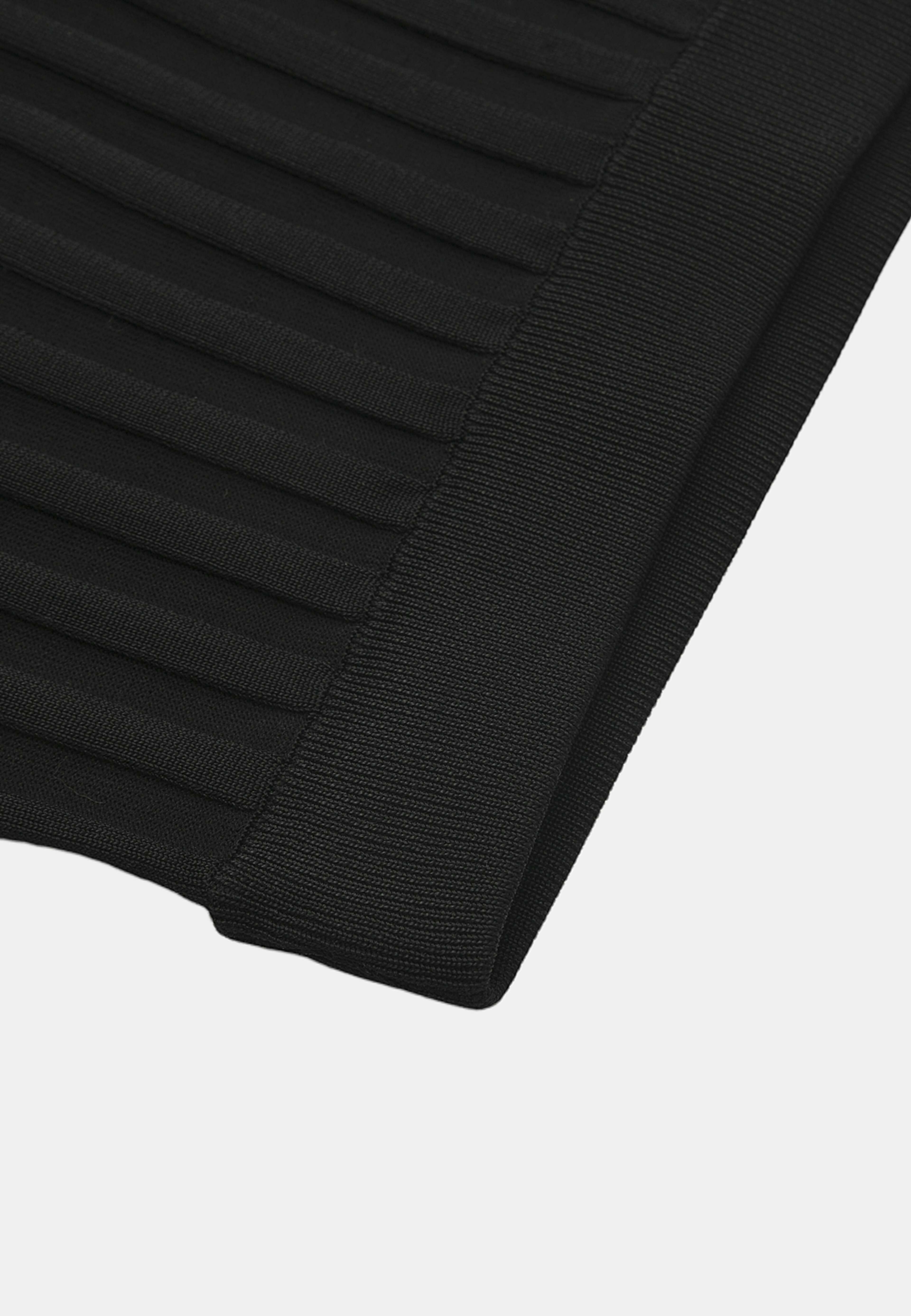 Ribbad kjol BLAZE, från Wera, i färgen Black. Klicka för att öppna bilden i stort format