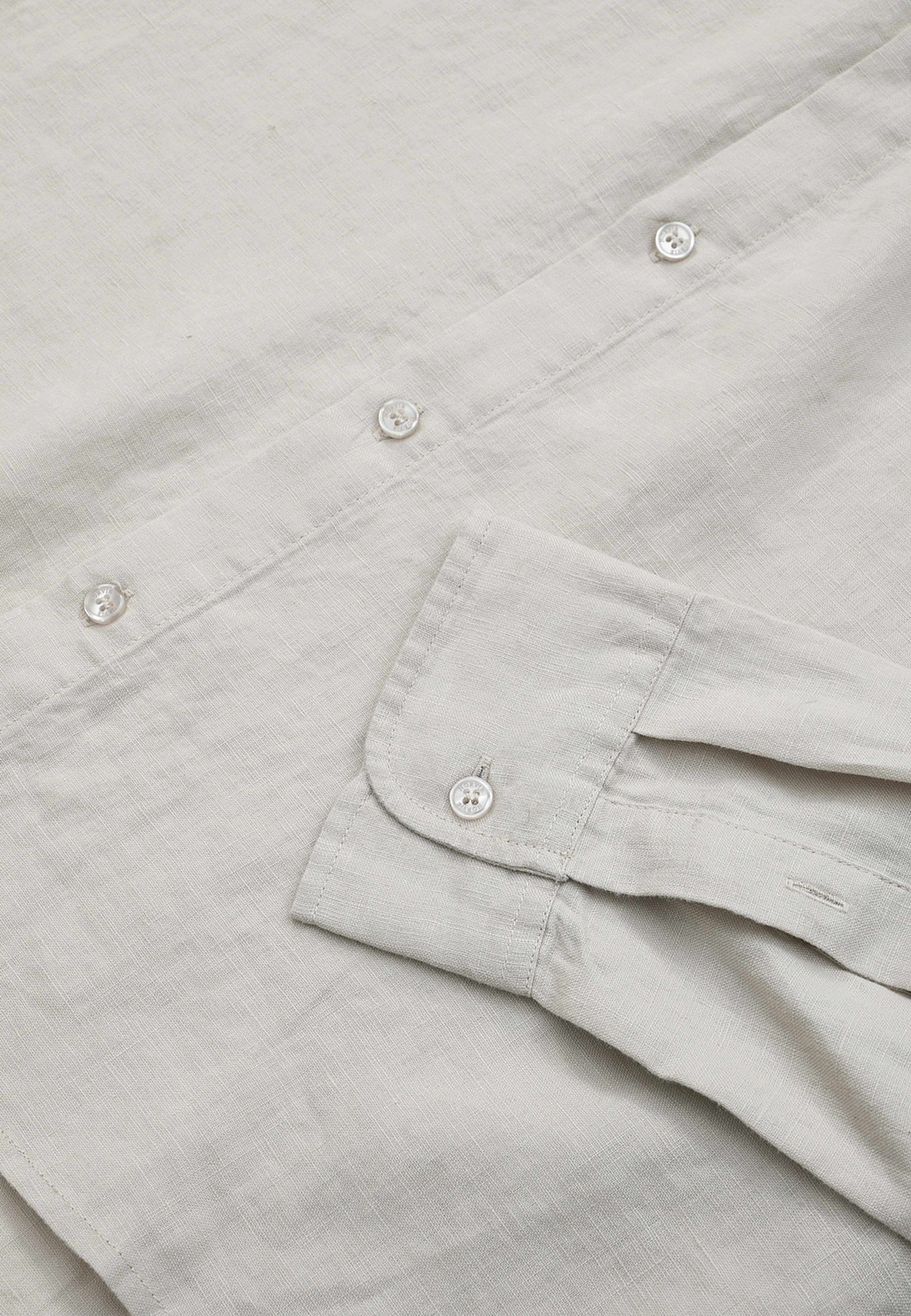 Linneskjorta KARL, från NORVIE, i färgen Beige. Klicka för att öppna bilden i stort format