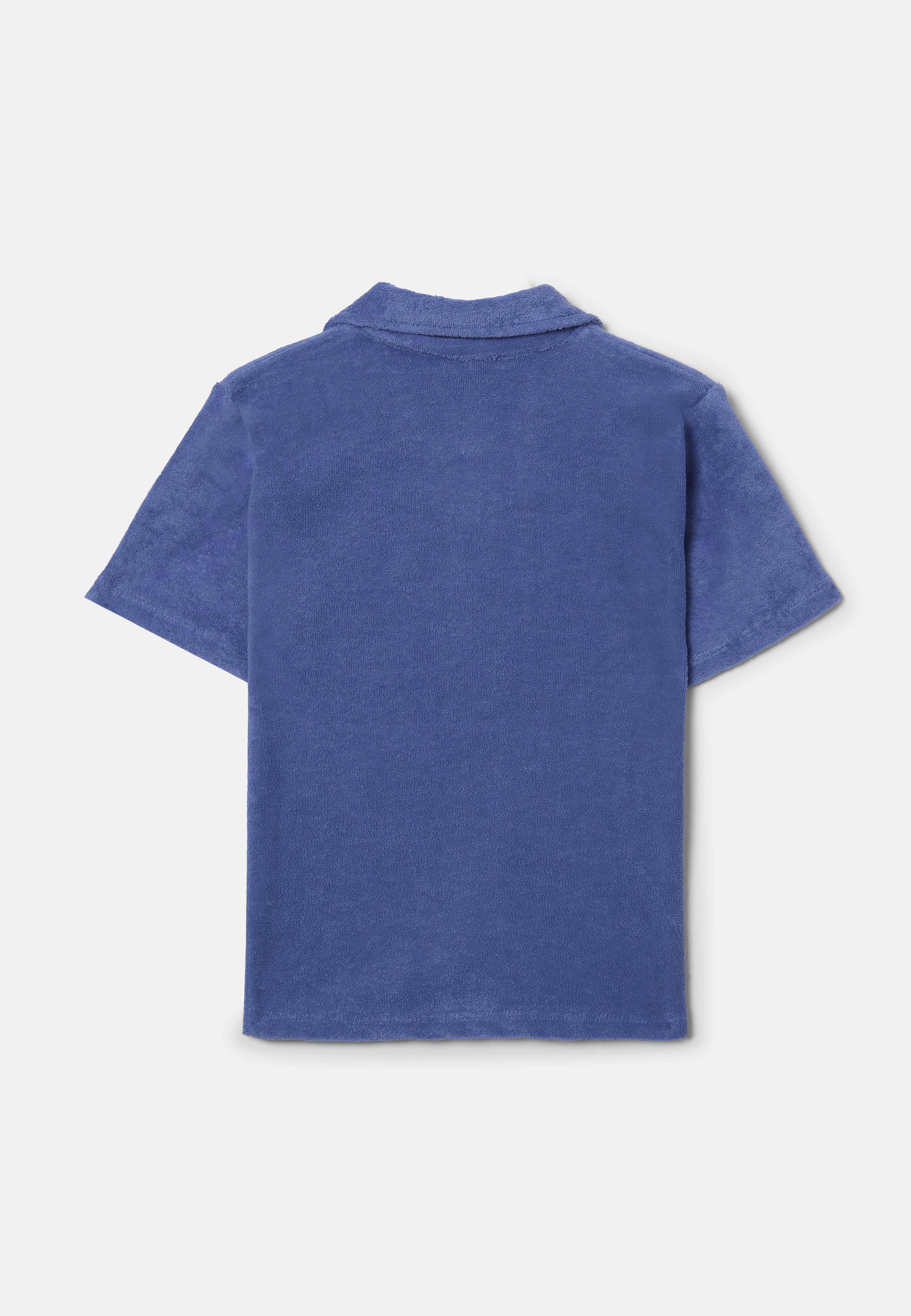 Kortärmad skjorta i frotté MALLIS, från RIKIKI, i färgen Blue. Klicka för att öppna bilden i stort format