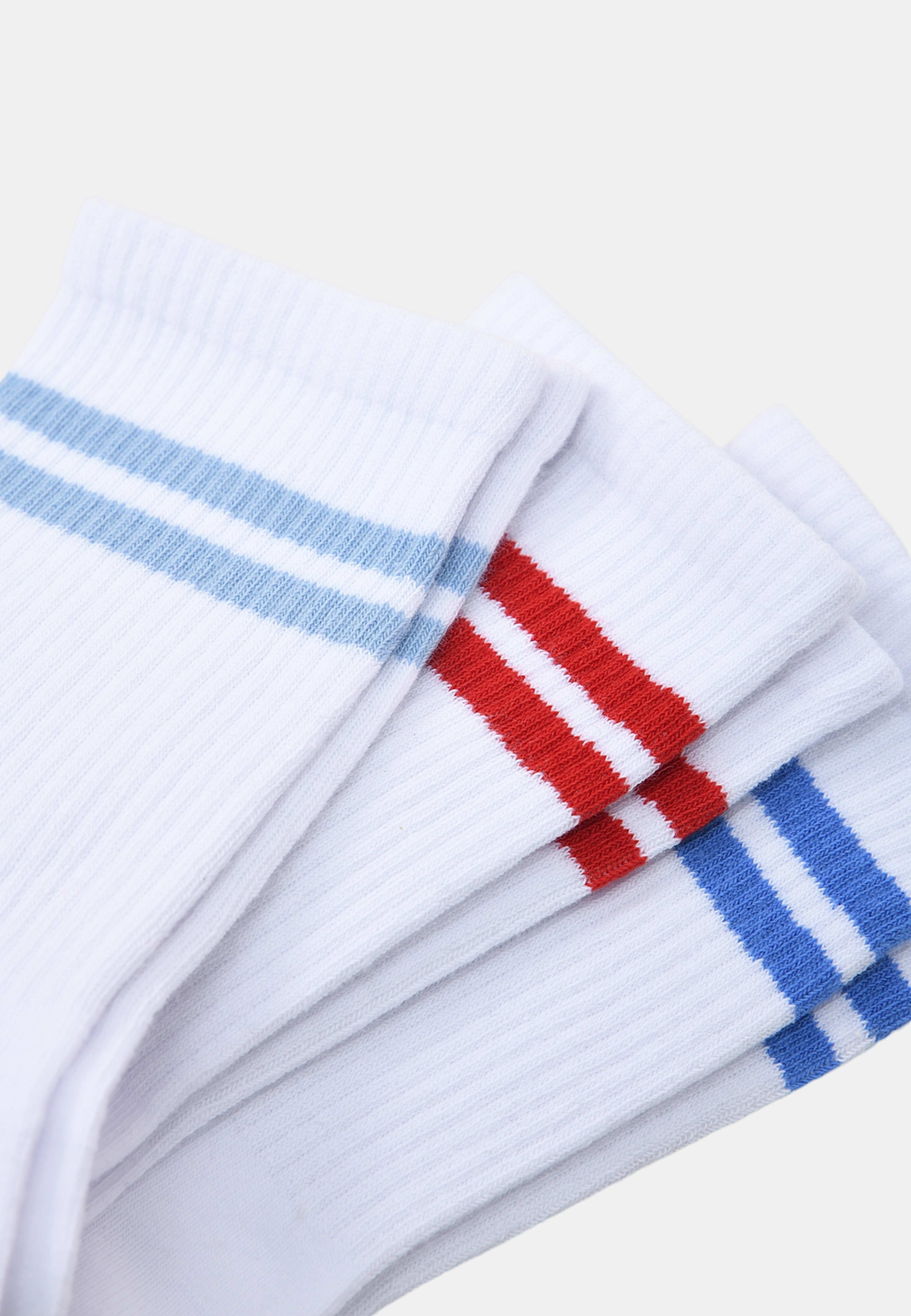 Sportstrumpor, 3-pack, från Å WOMAN, i färgen White. Klicka för att öppna bilden i stort format