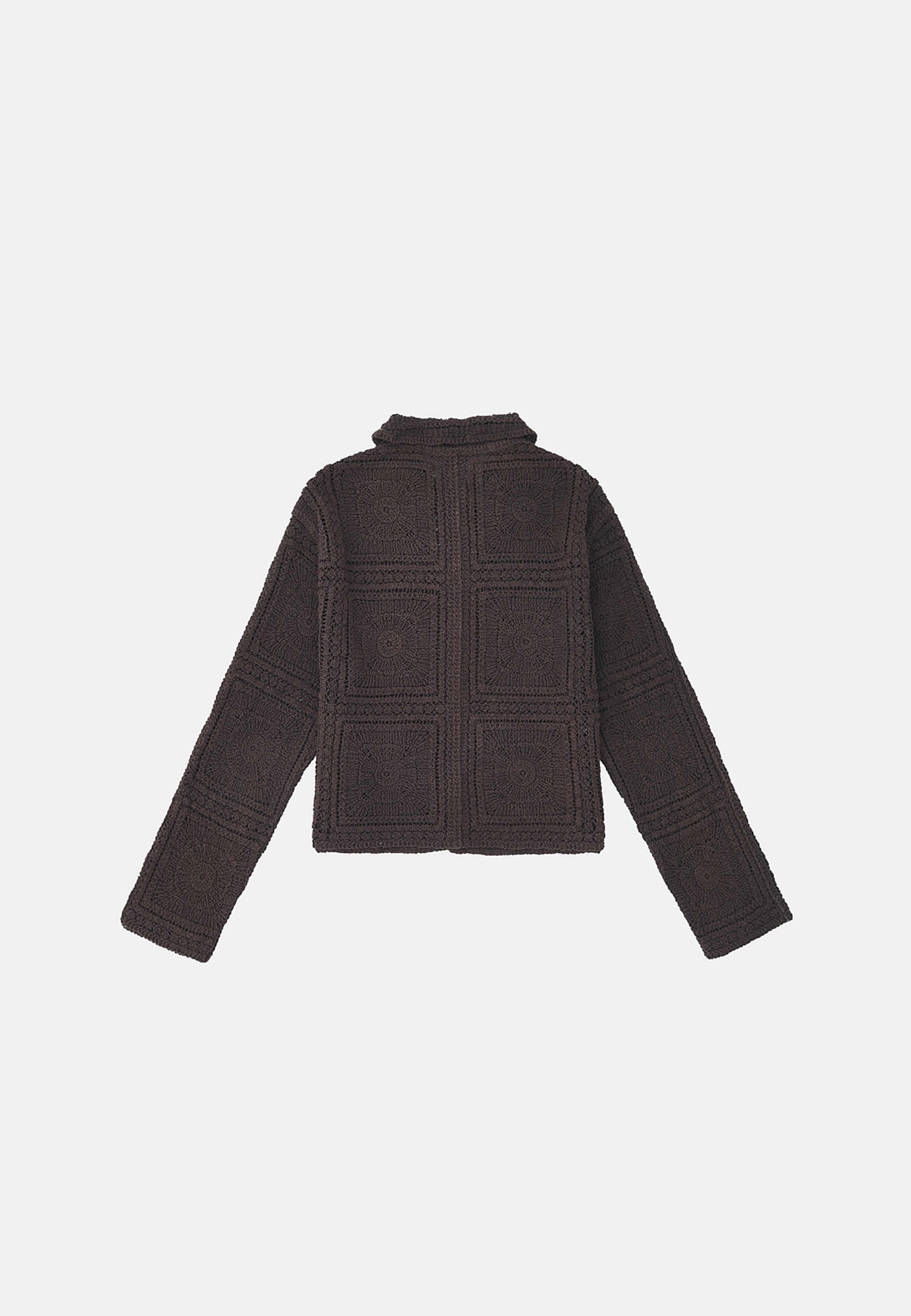 Hålmönstrad jacka ELLIE, från Wera, i färgen Brown. Klicka för att öppna bilden i stort format