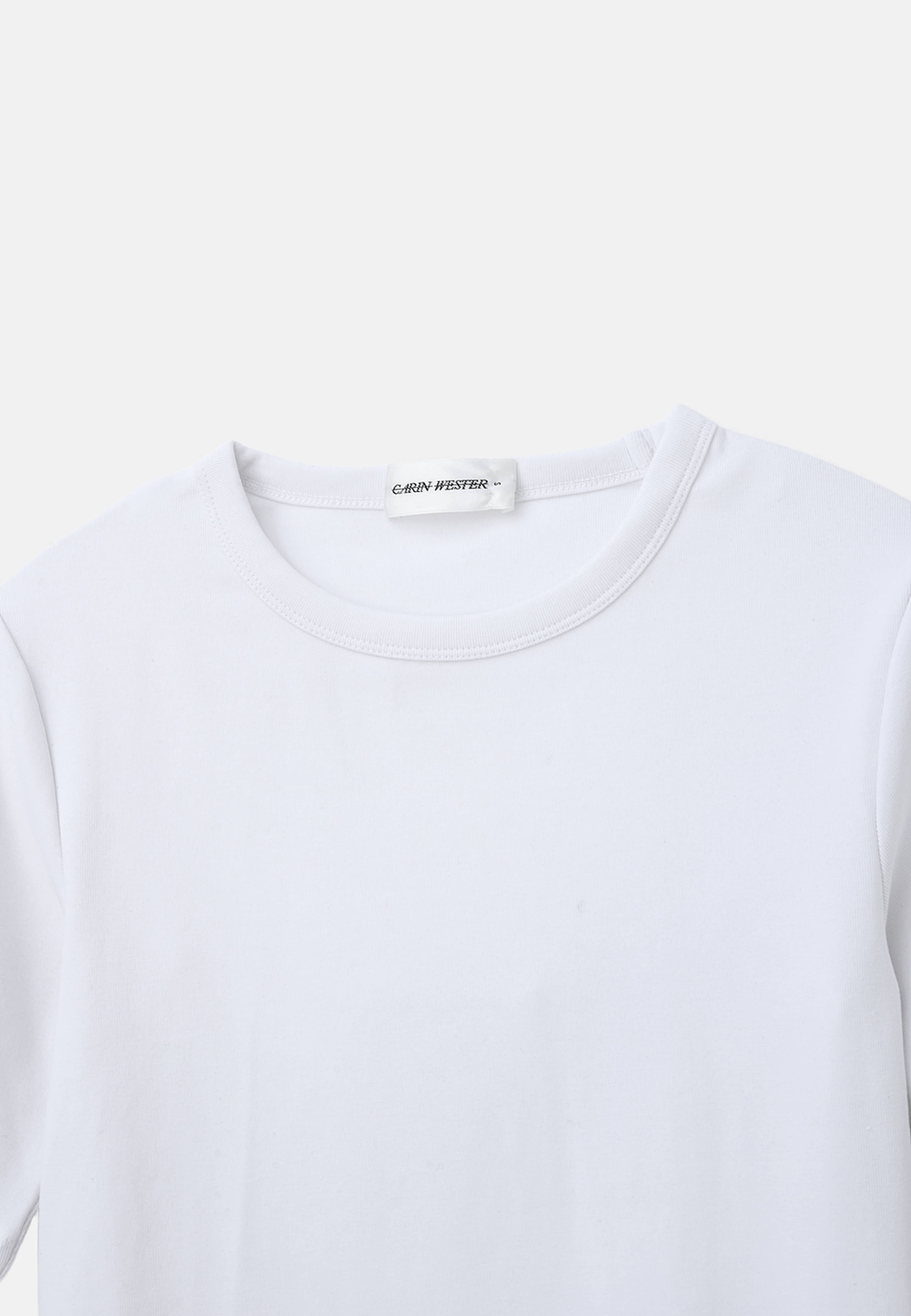 T-shirt SIKA, från Carin Wester, i färgen Bright White. Klicka för att öppna bilden i stort format