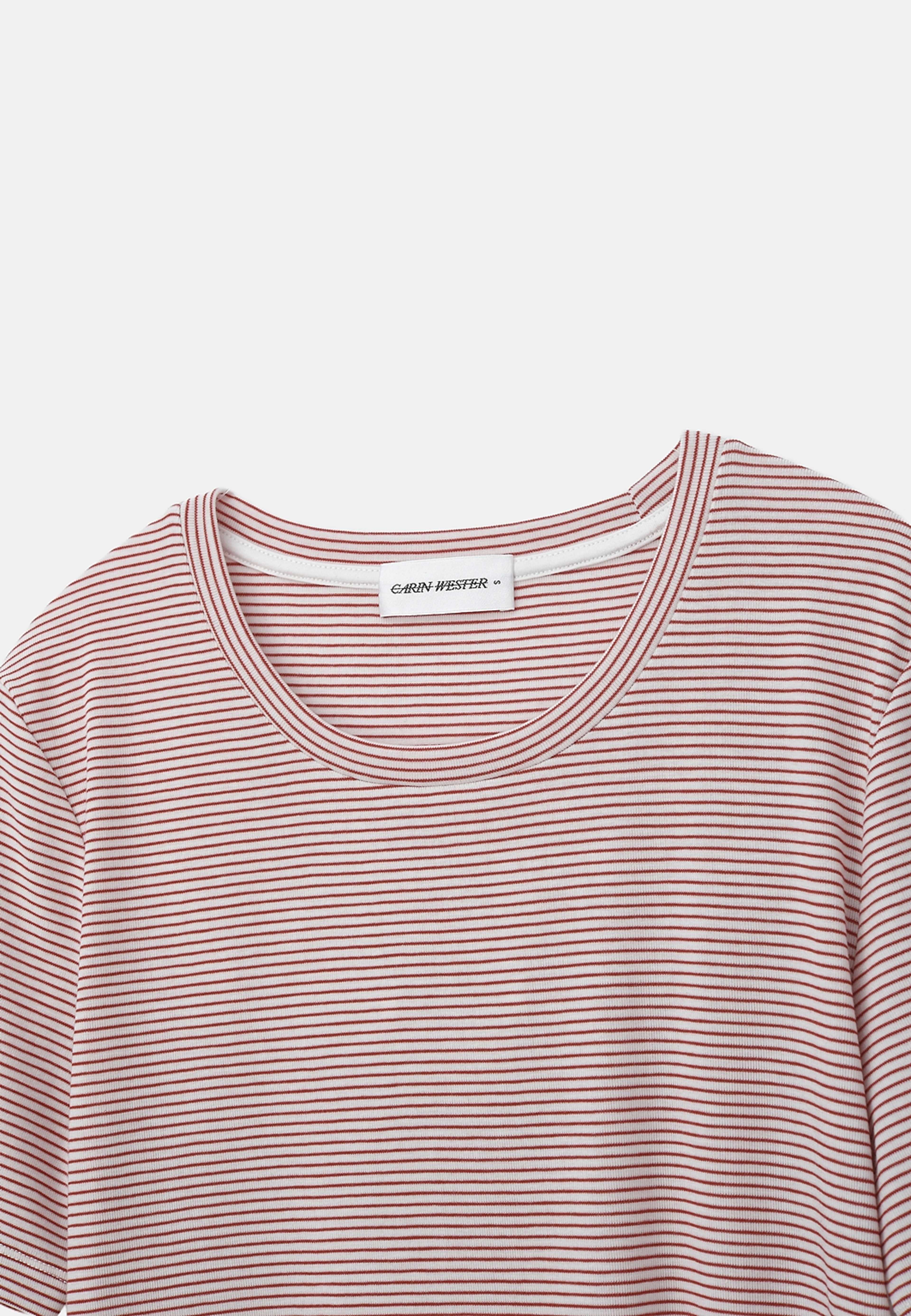 T-shirt IVIE, från Carin Wester, i färgen Red white stripe. Klicka för att öppna bilden i stort format