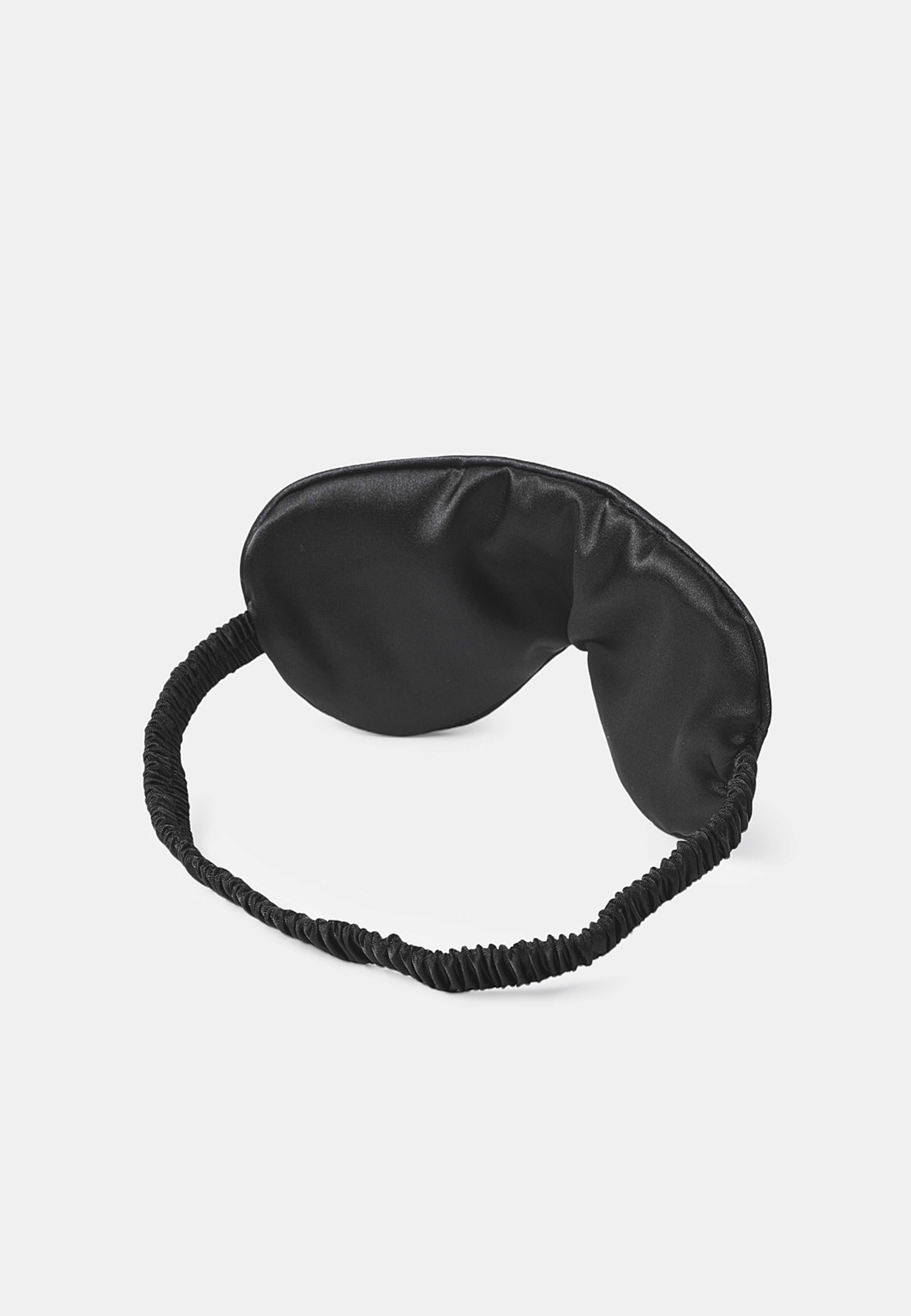 Sovmask i satin, från Monteroc, i färgen Black. Klicka för att öppna bilden i stort format