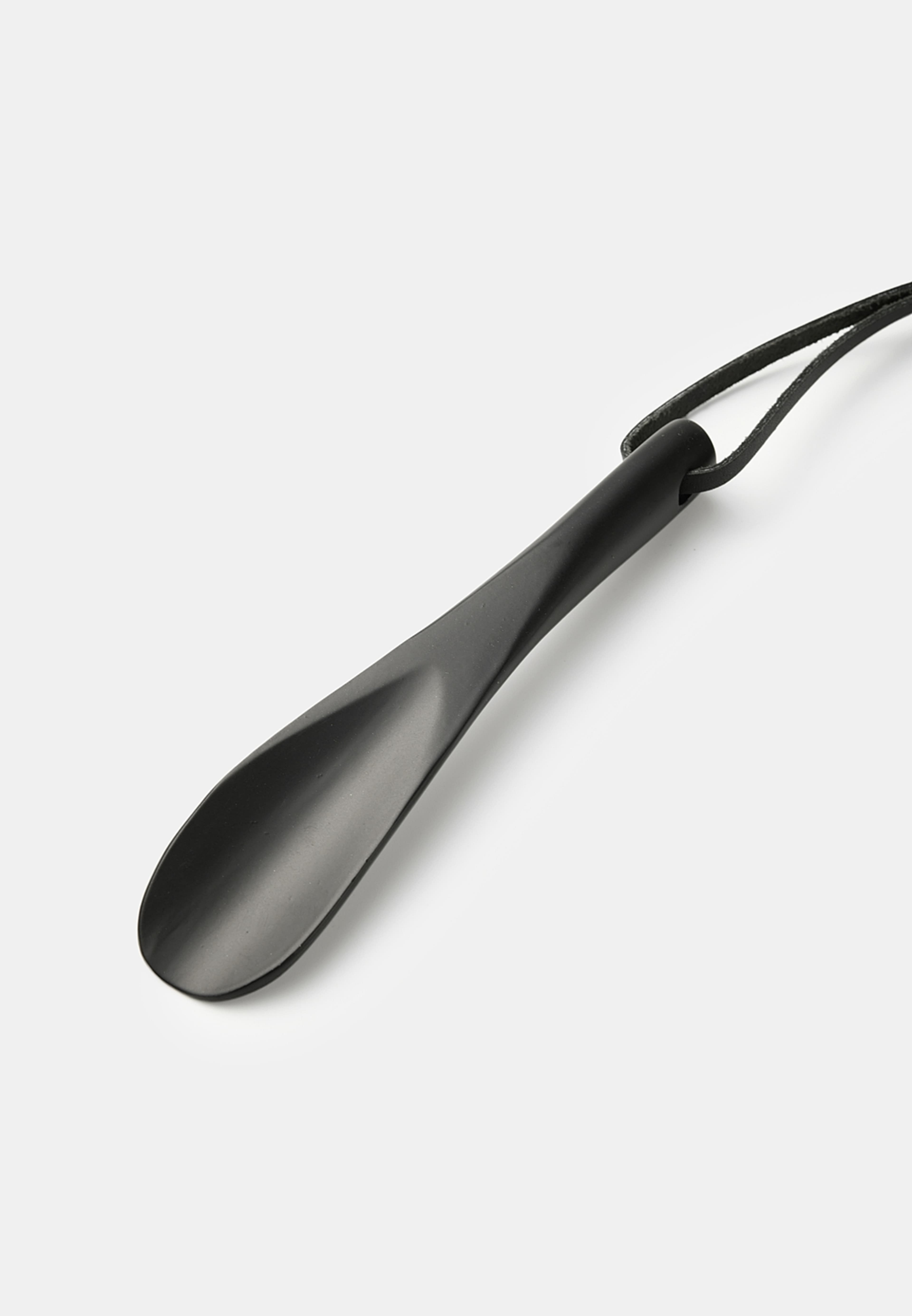 Skohorn CHICAGO 16 cm, från Åhléns Home, i färgen Black. Klicka för att öppna bilden i stort format