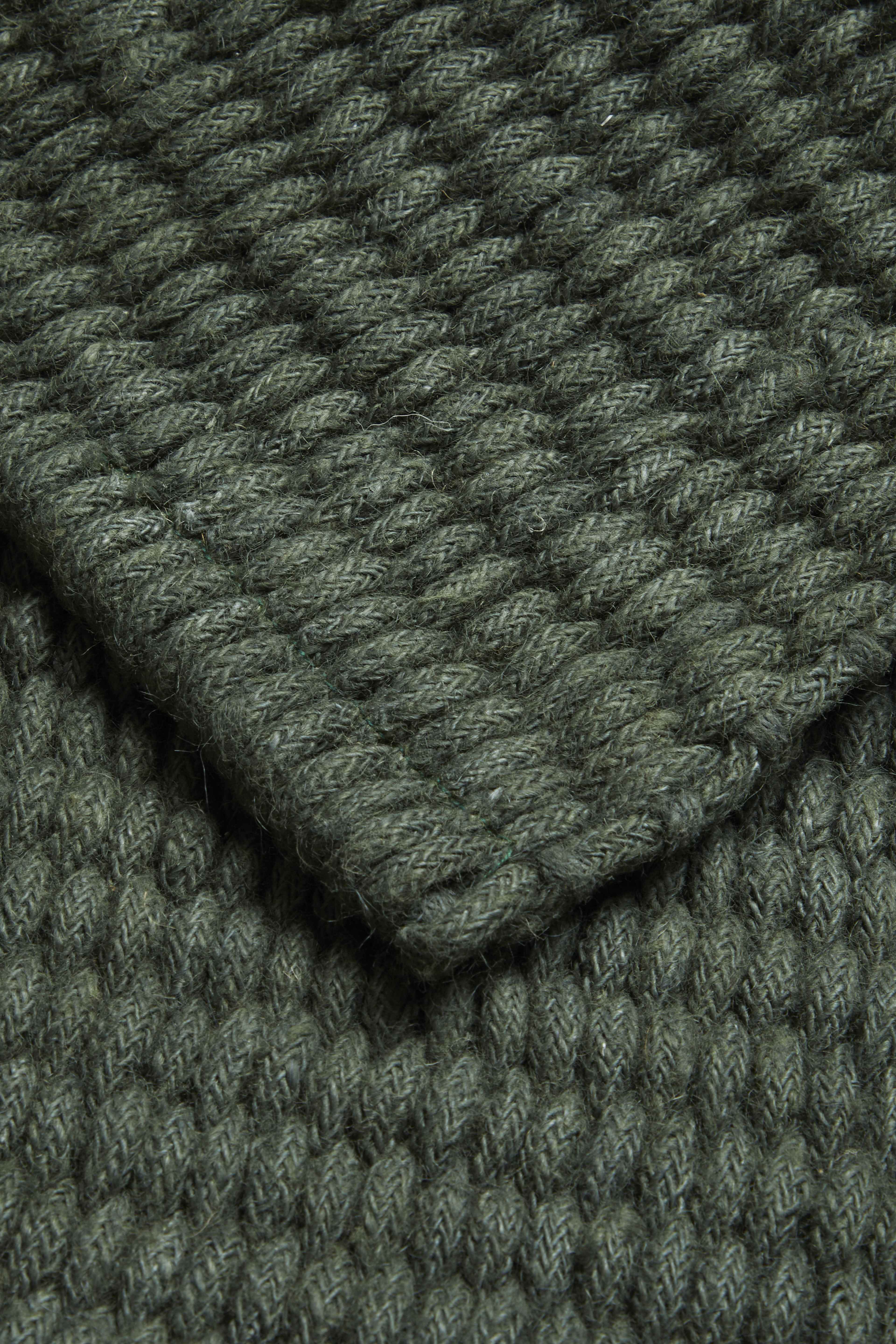 Dörrmatta ADDIE 50x80 cm, från Åhléns Home, i färgen Dark Green. Klicka för att öppna bilden i stort format