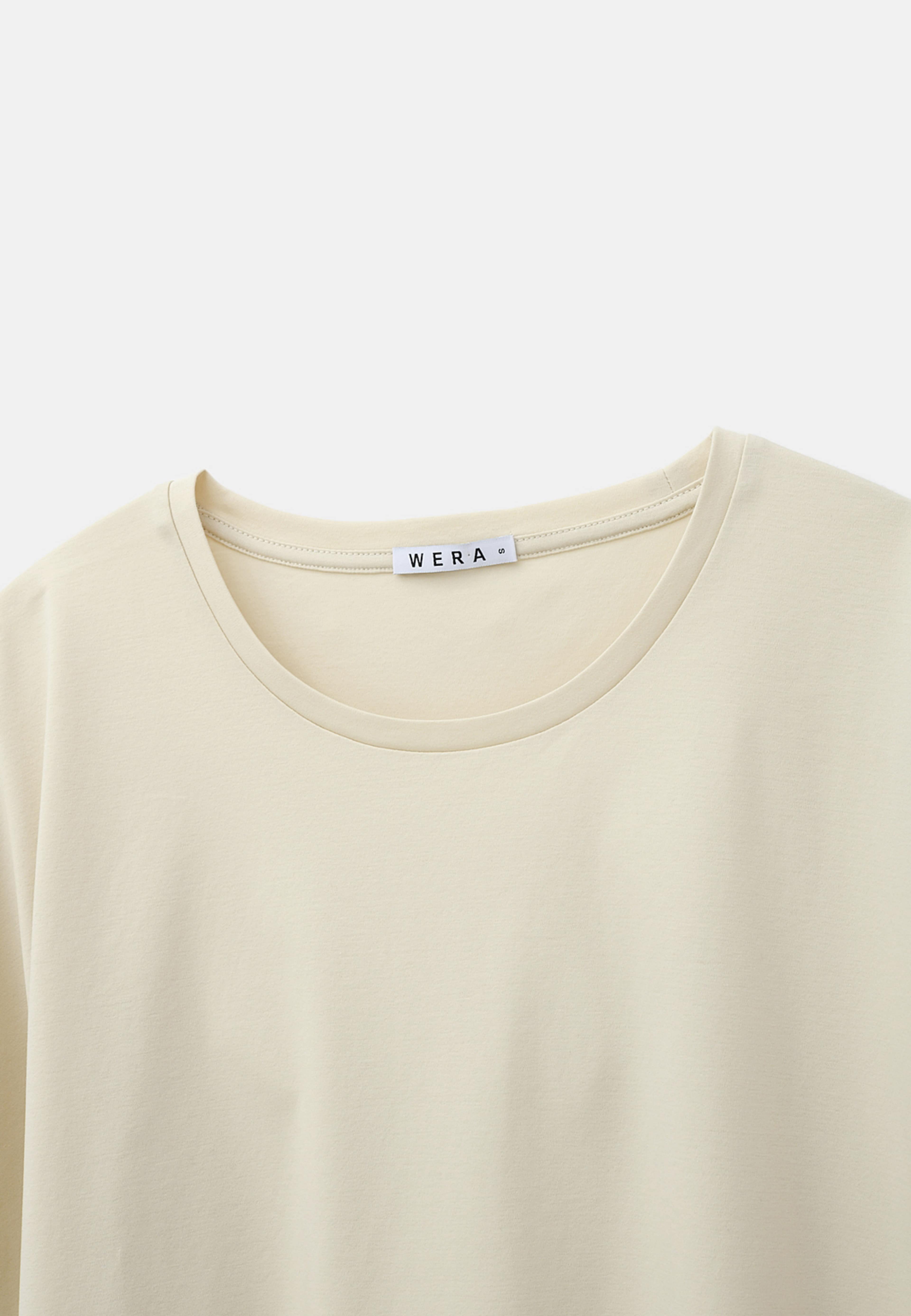 T-shirt med holkärm SORRENTO, från Wera, i färgen Warm White. Klicka för att öppna bilden i stort format