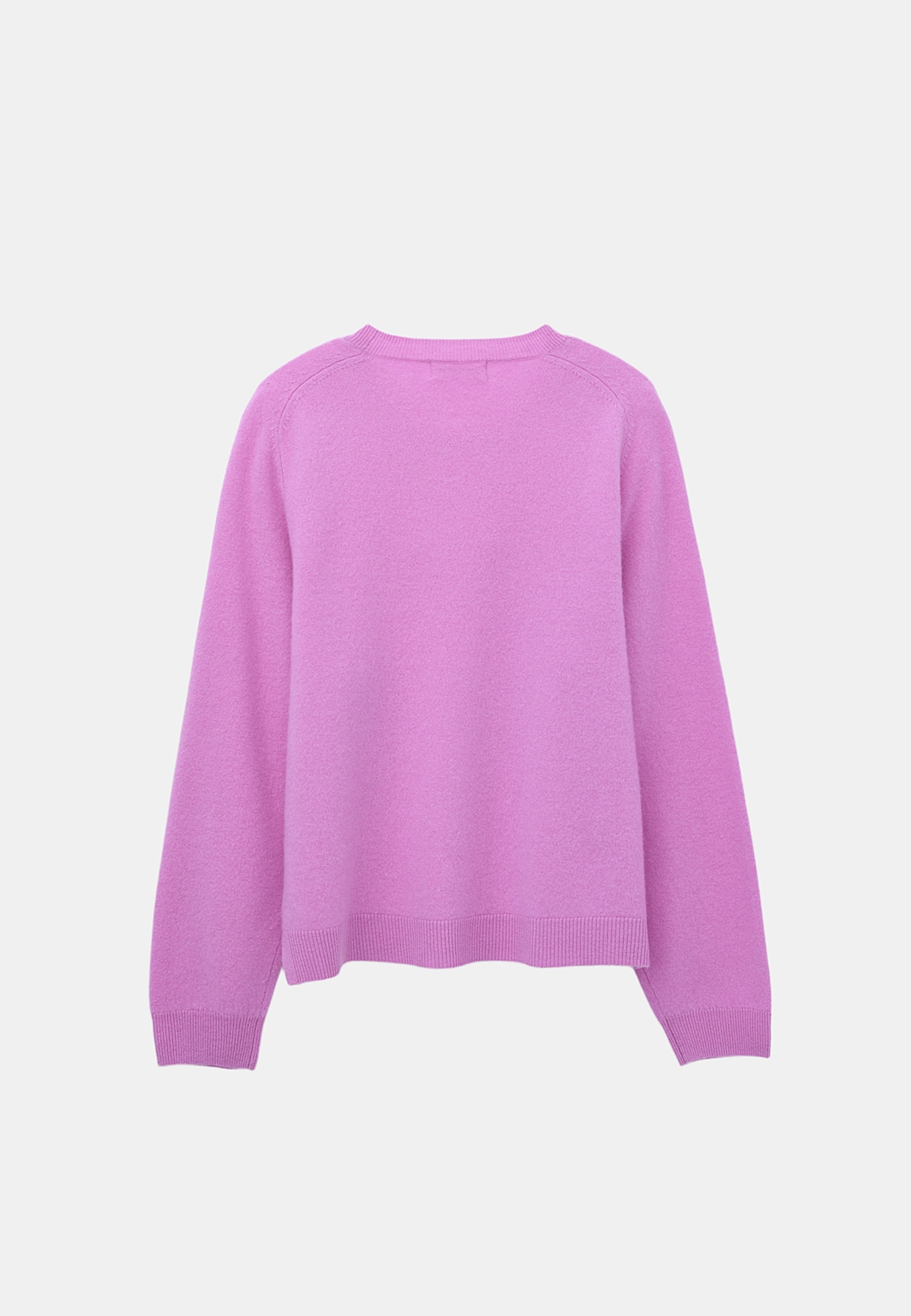Stickad ulltröja EBBA, från Carin Wester, i färgen Violet. Klicka för att öppna bilden i stort format