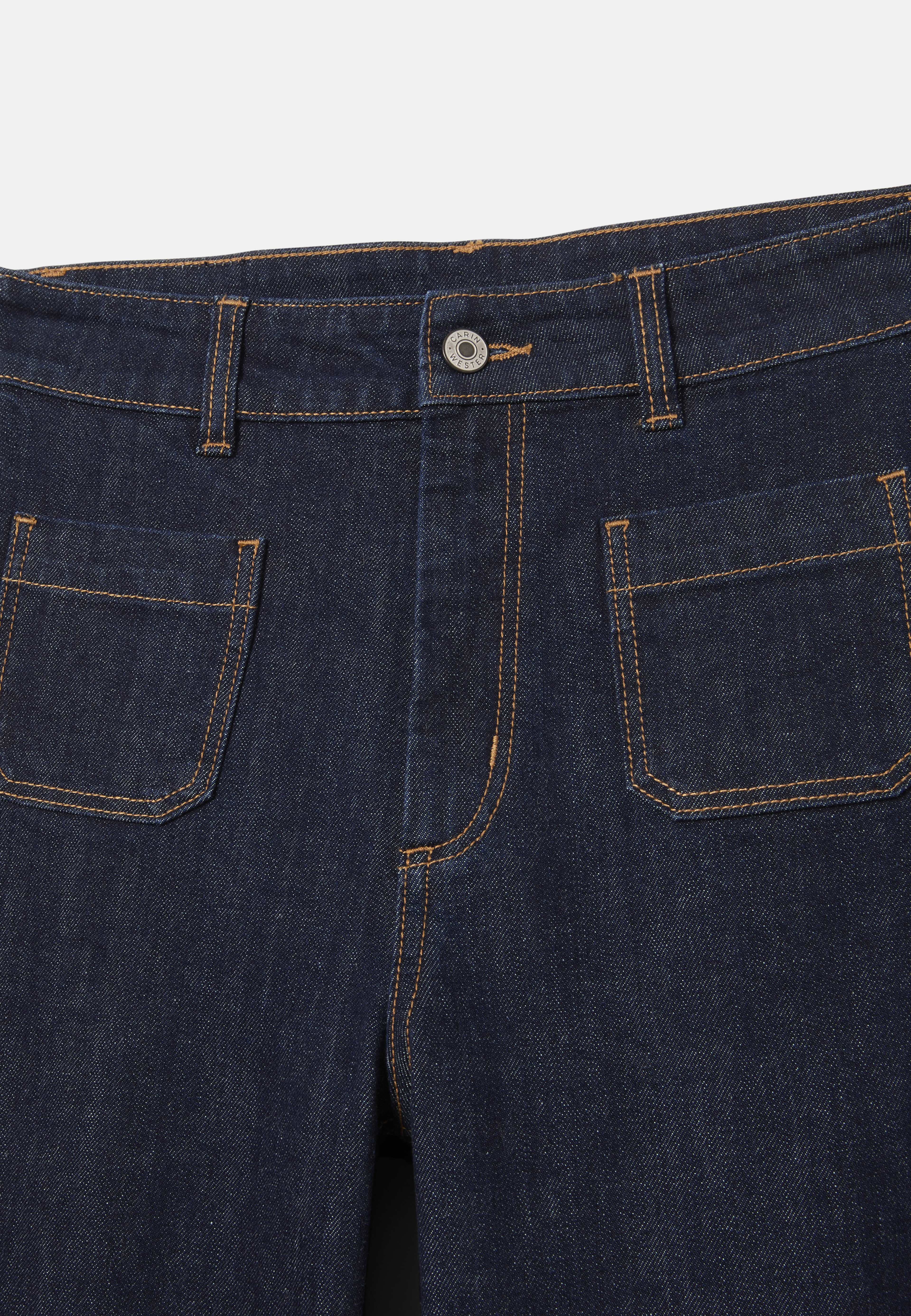 Croppade jeans med hög midja INE, från Carin Wester, i färgen Indigo Rinse. Klicka för att öppna bilden i stort format