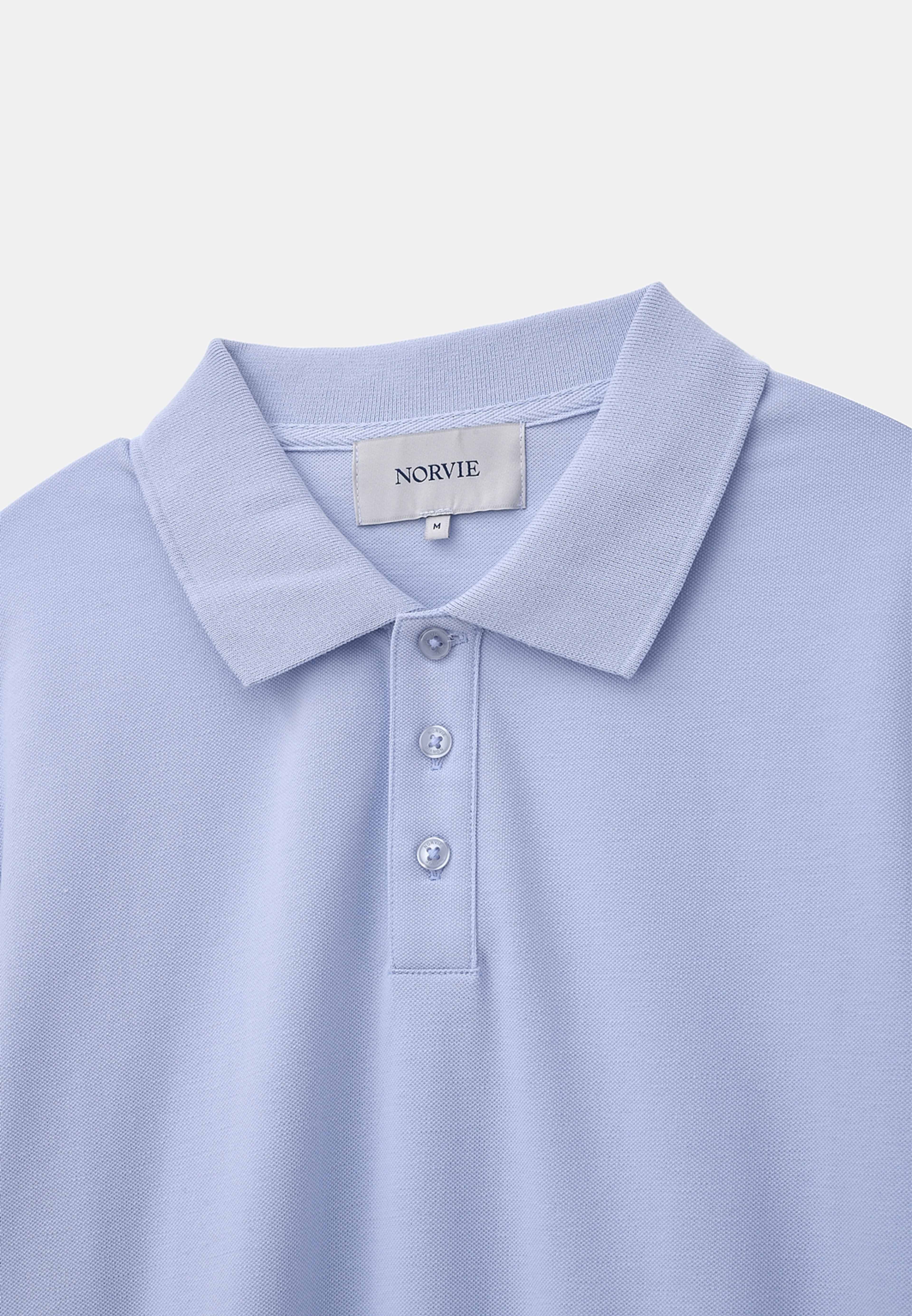 Pikétröja LAURENT, från NORVIE, i färgen Light Blue. Klicka för att öppna bilden i stort format