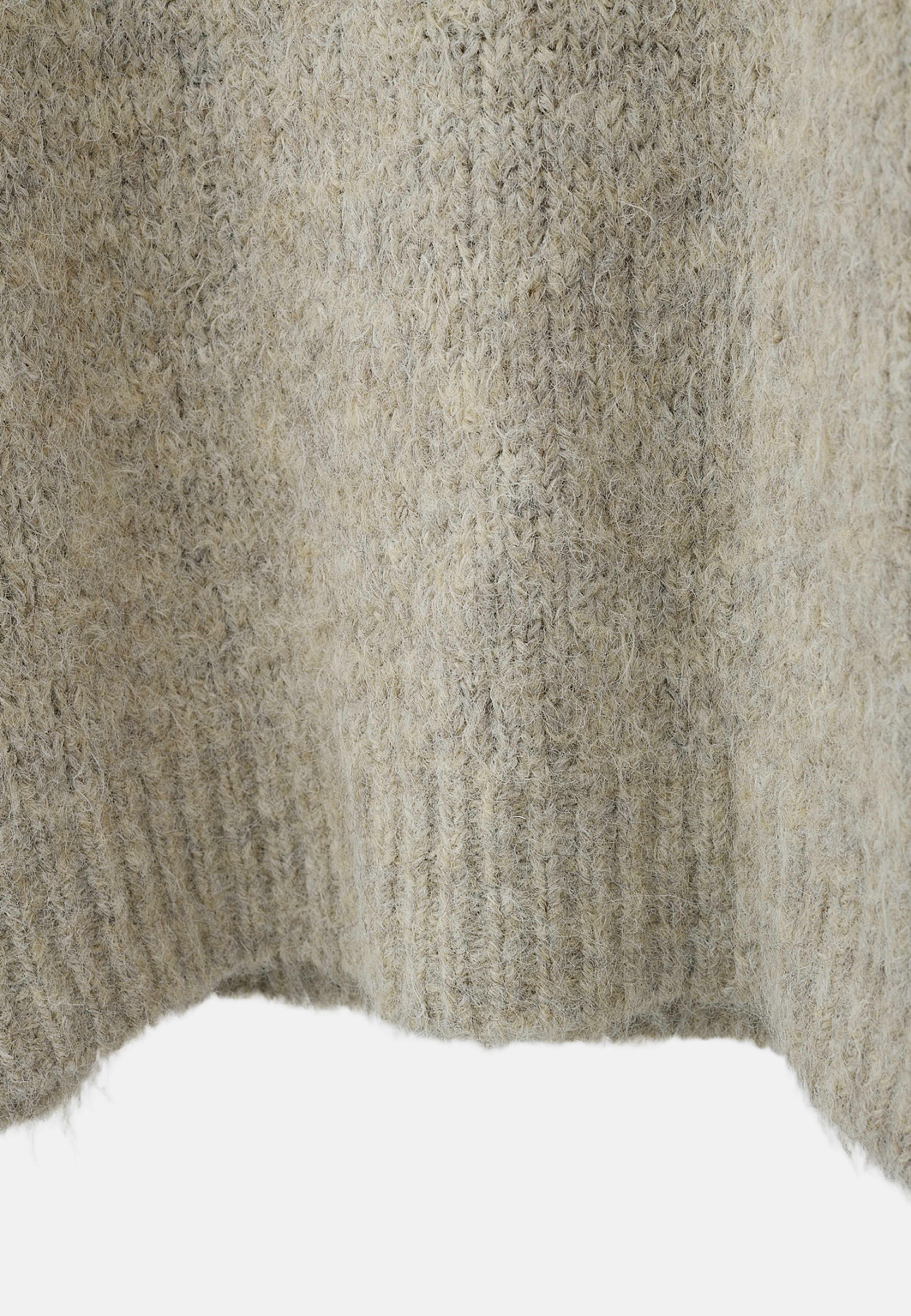 Kortärmad jumper ERMINA, från Carin Wester, i färgen Beige. Klicka för att öppna bilden i stort format