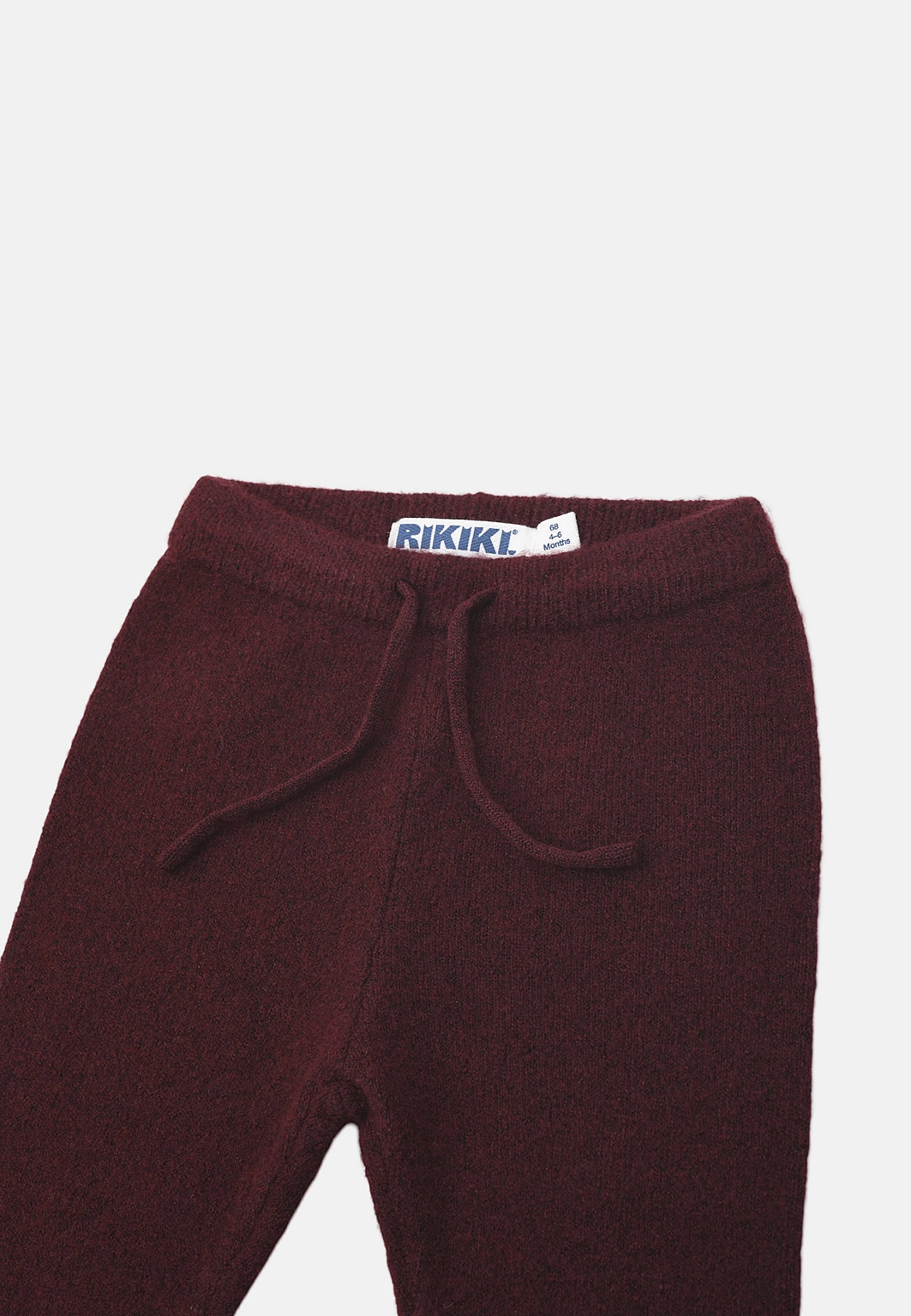 Stickat babyset THEIS, från RIKIKI, i färgen Stripe. Klicka för att öppna bilden i stort format