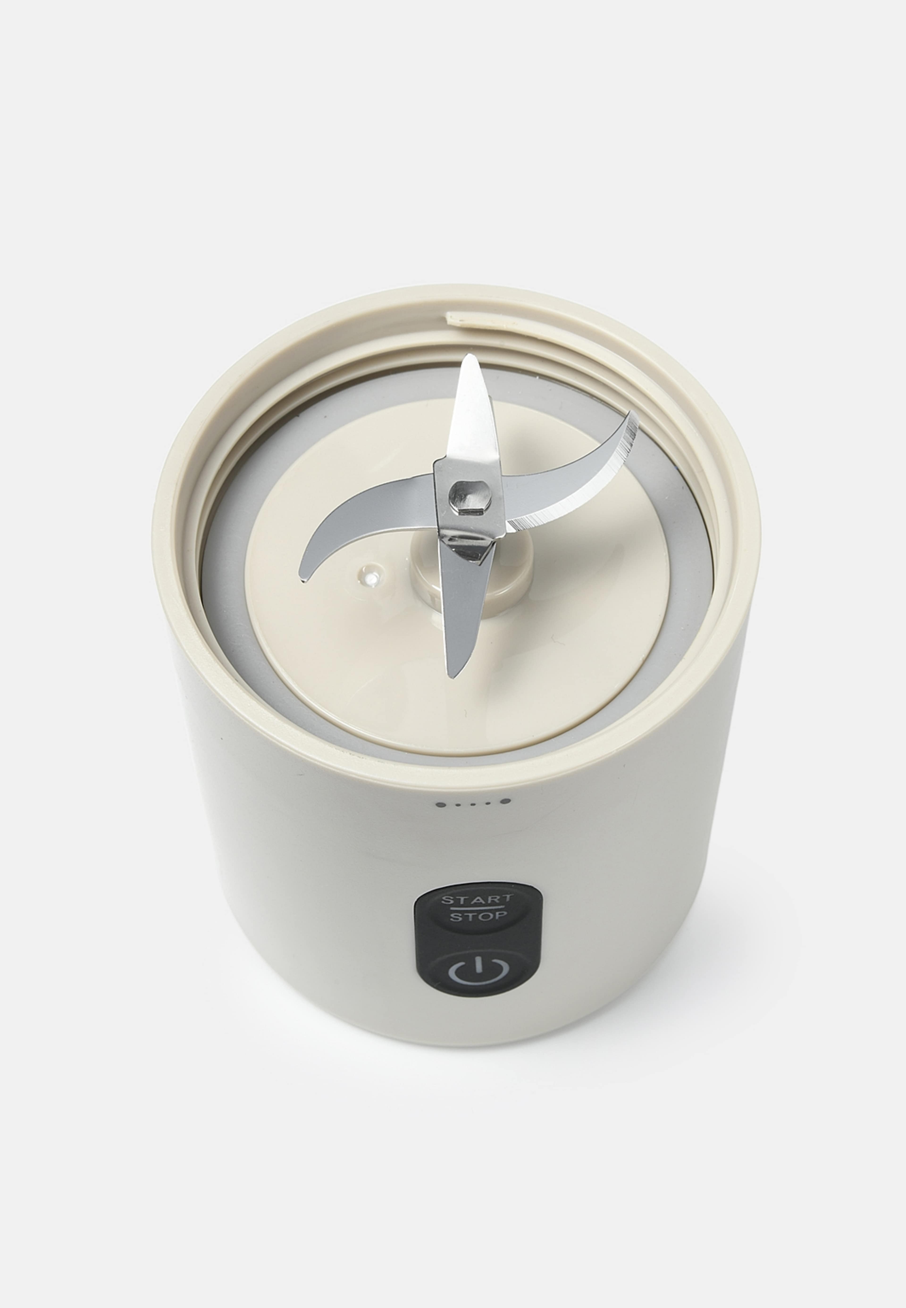 Bärbar blender 600 ml, från GRANBERG, i färgen Beige. Klicka för att öppna bilden i stort format