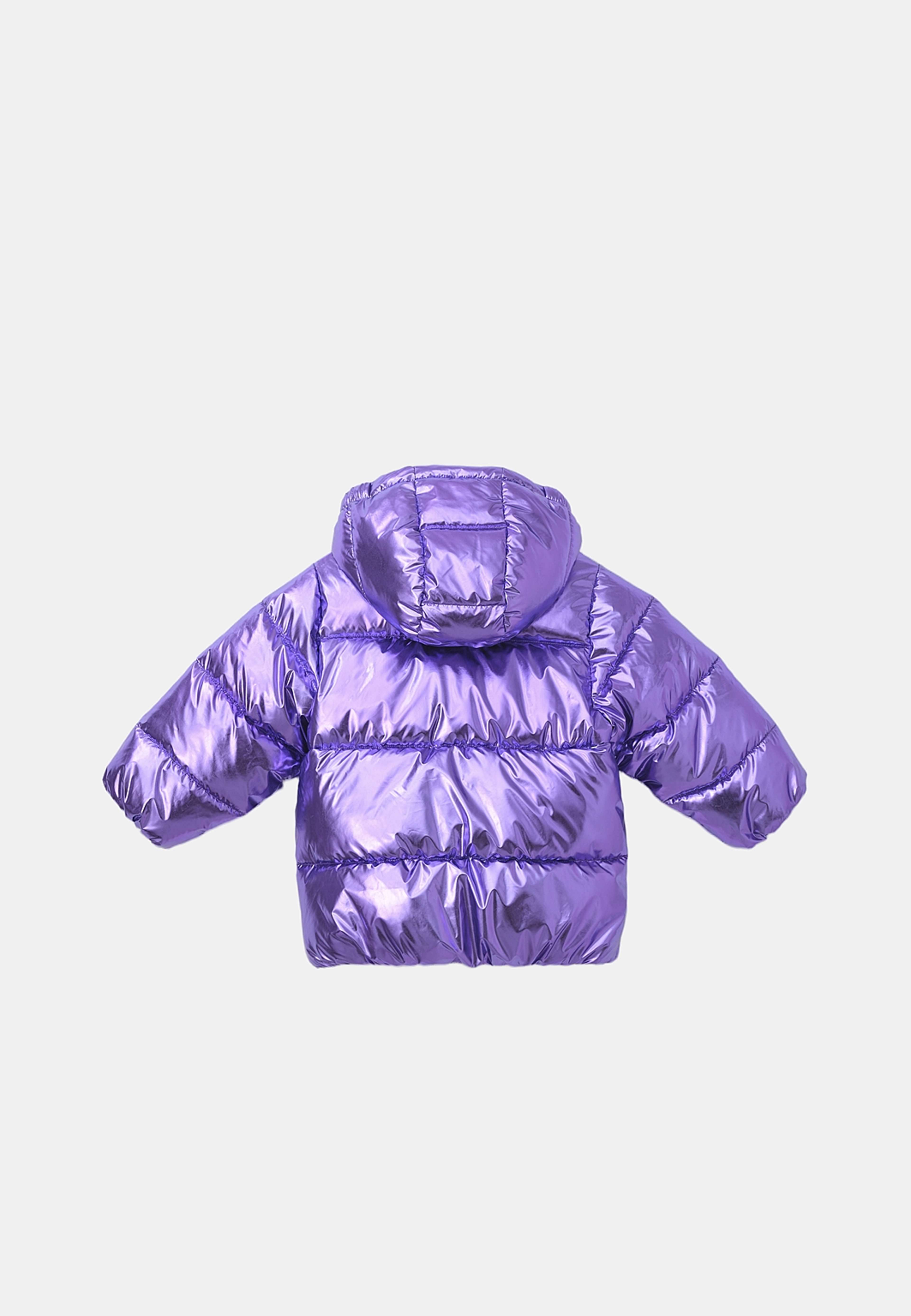 Pufferjacka med huva BROOKS, från RIKIKI, i färgen Purple. Klicka för att öppna bilden i stort format