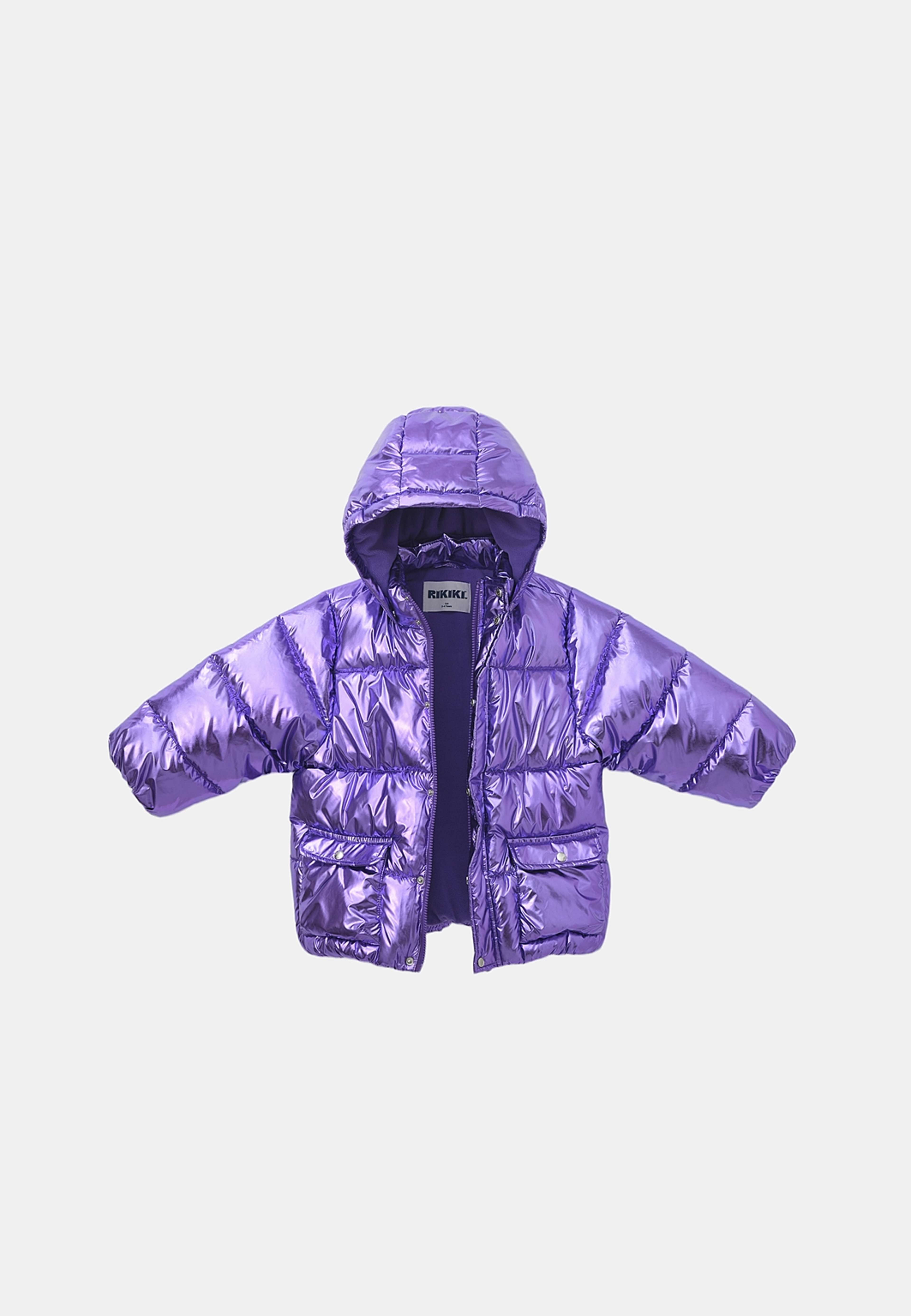 Pufferjacka med huva BROOKS, från RIKIKI, i färgen Purple. Klicka för att öppna bilden i stort format