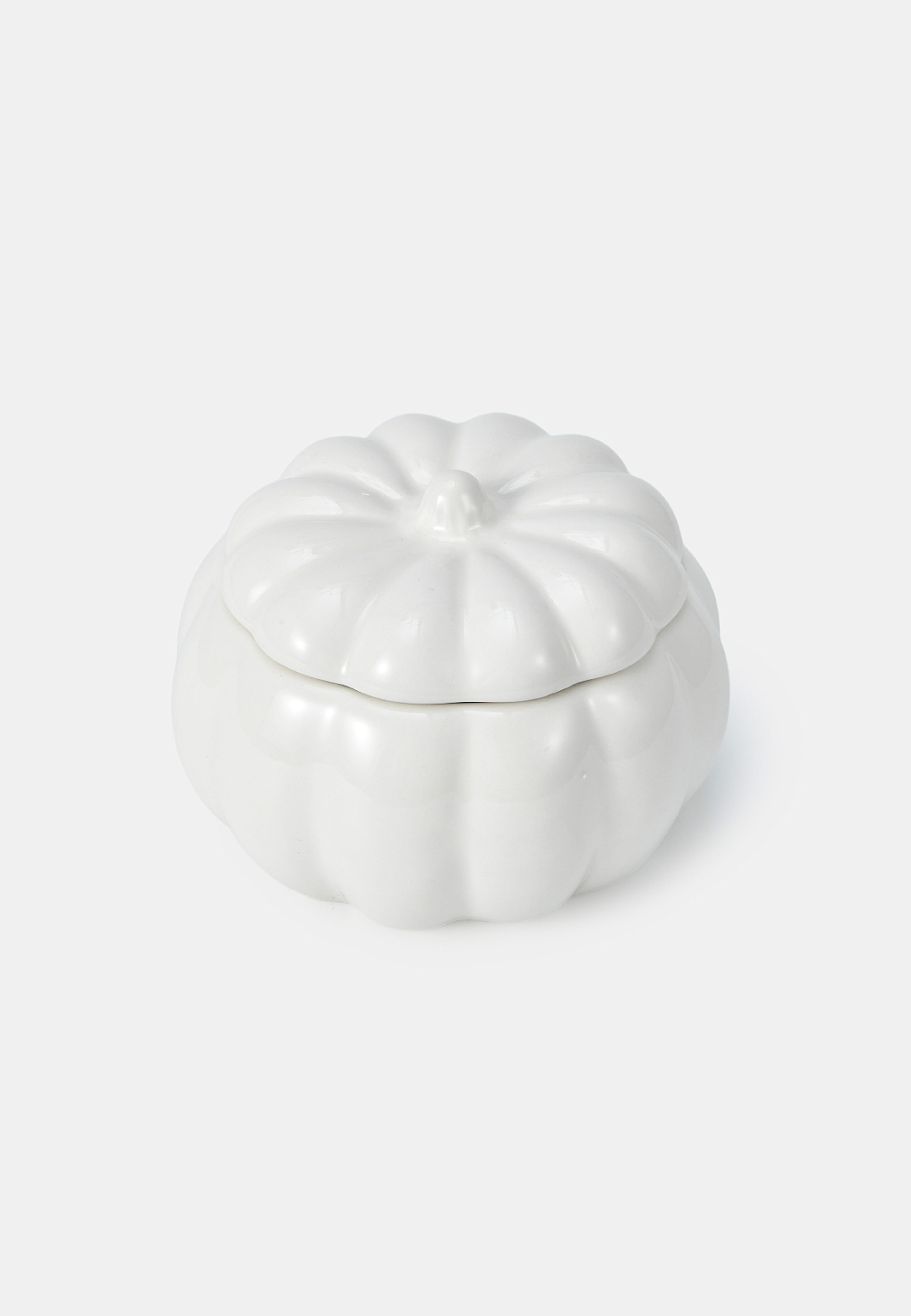 Doftljus PUMPKIN 7,5 cm, från Åhléns Home, i färgen Offwhite. Klicka för att öppna bilden i stort format