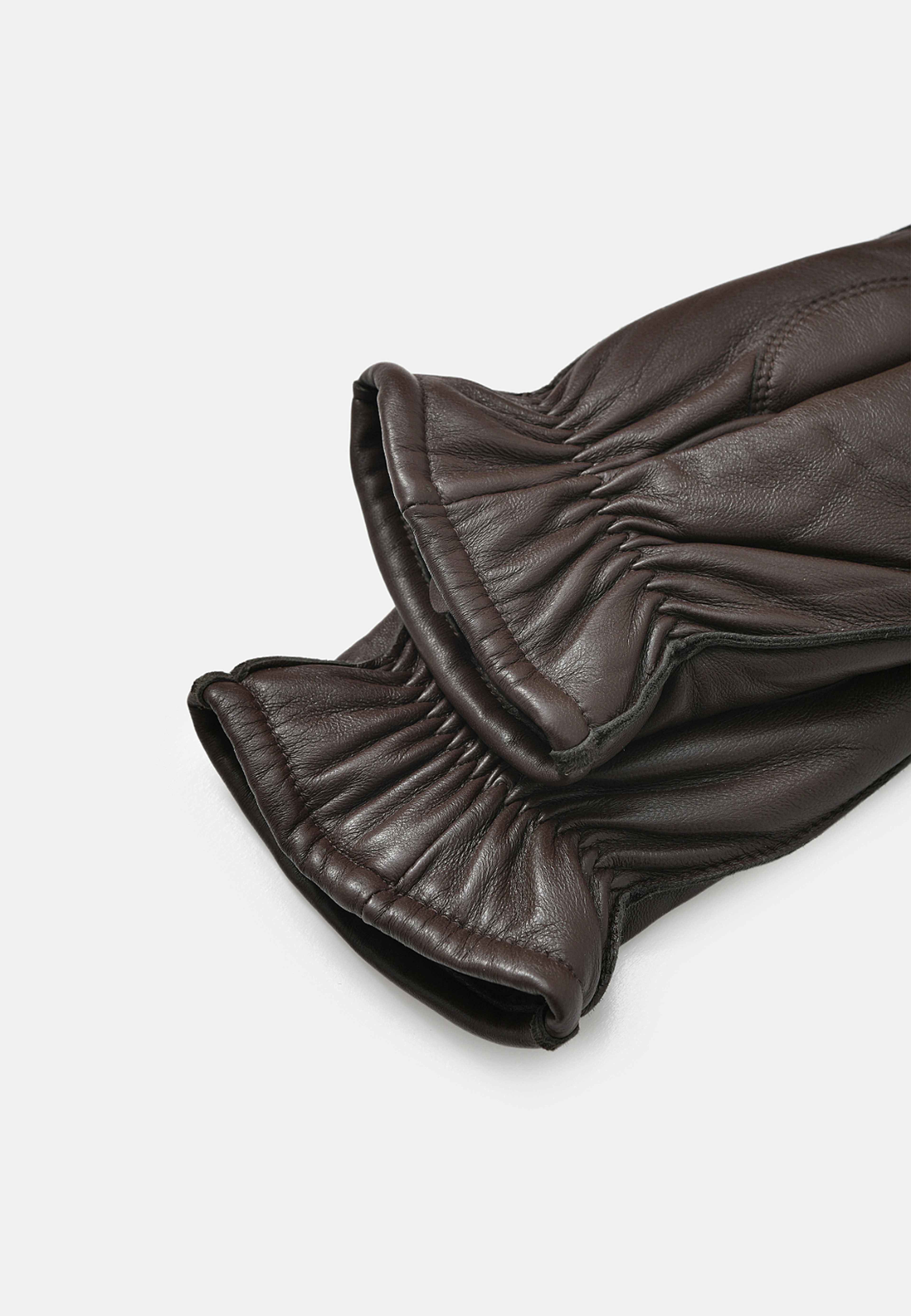 Tumvantar i skinn TOVA, från Å WOMAN, i färgen Dark Brown. Klicka för att öppna bilden i stort format