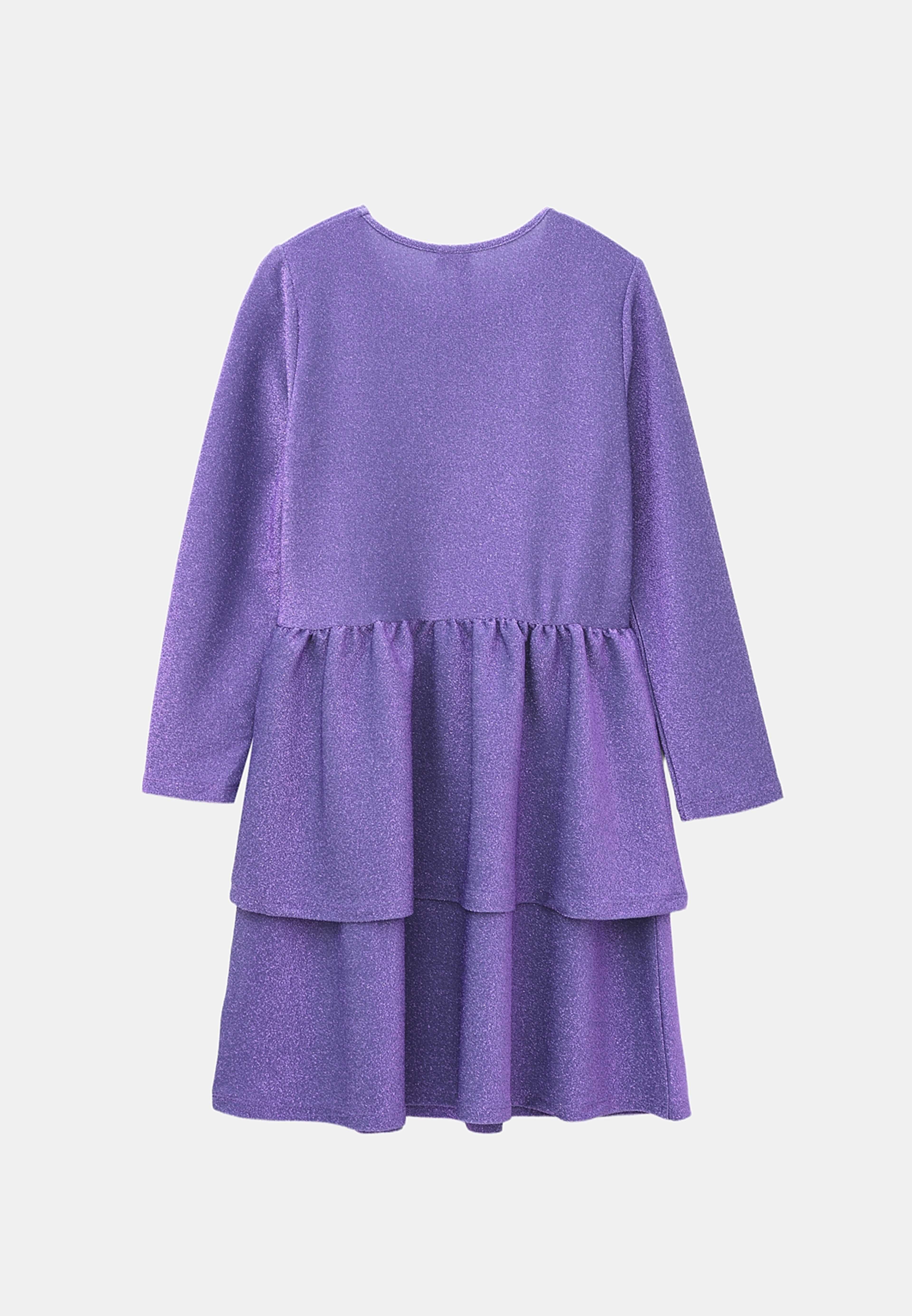 Glittrig klänning CAKE, från RIKIKI, i färgen Purple. Klicka för att öppna bilden i stort format