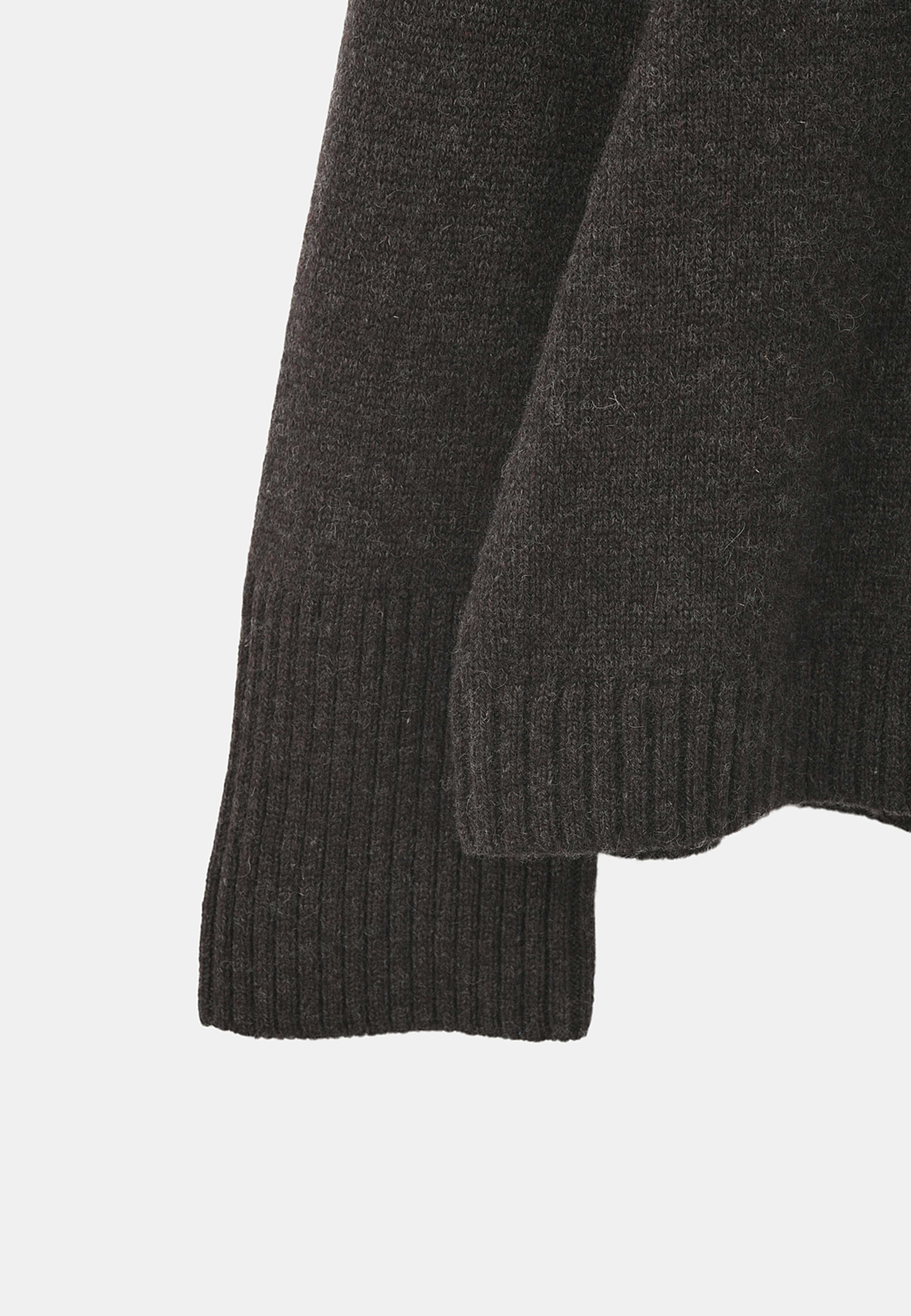 Cardigan i ull SOPHIE, från Wera, i färgen Brown. Klicka för att öppna bilden i stort format