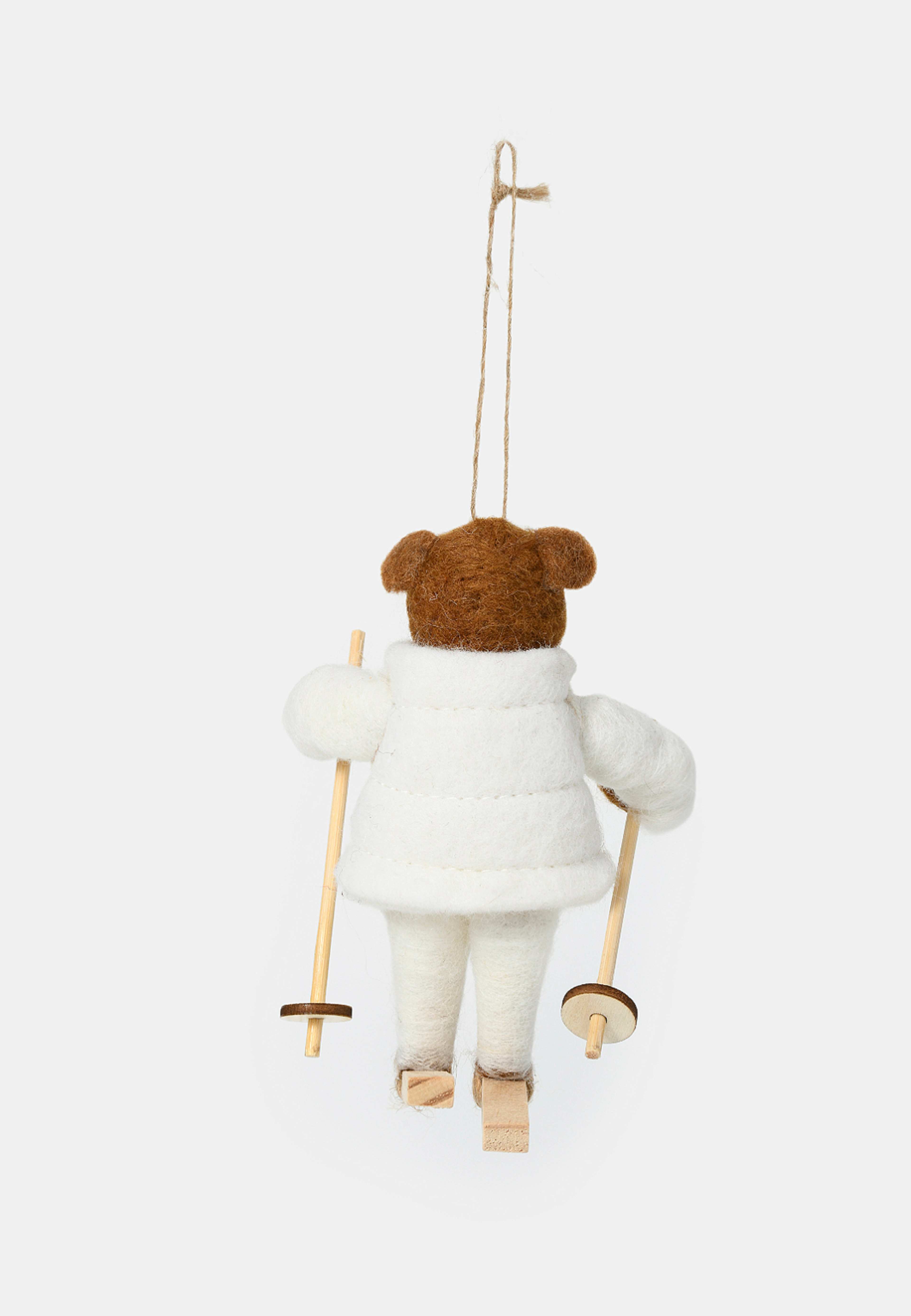 Julgranshänge i ull björn med skidor, från Åhléns Home, i färgen Brown/White. Klicka för att öppna bilden i stort format