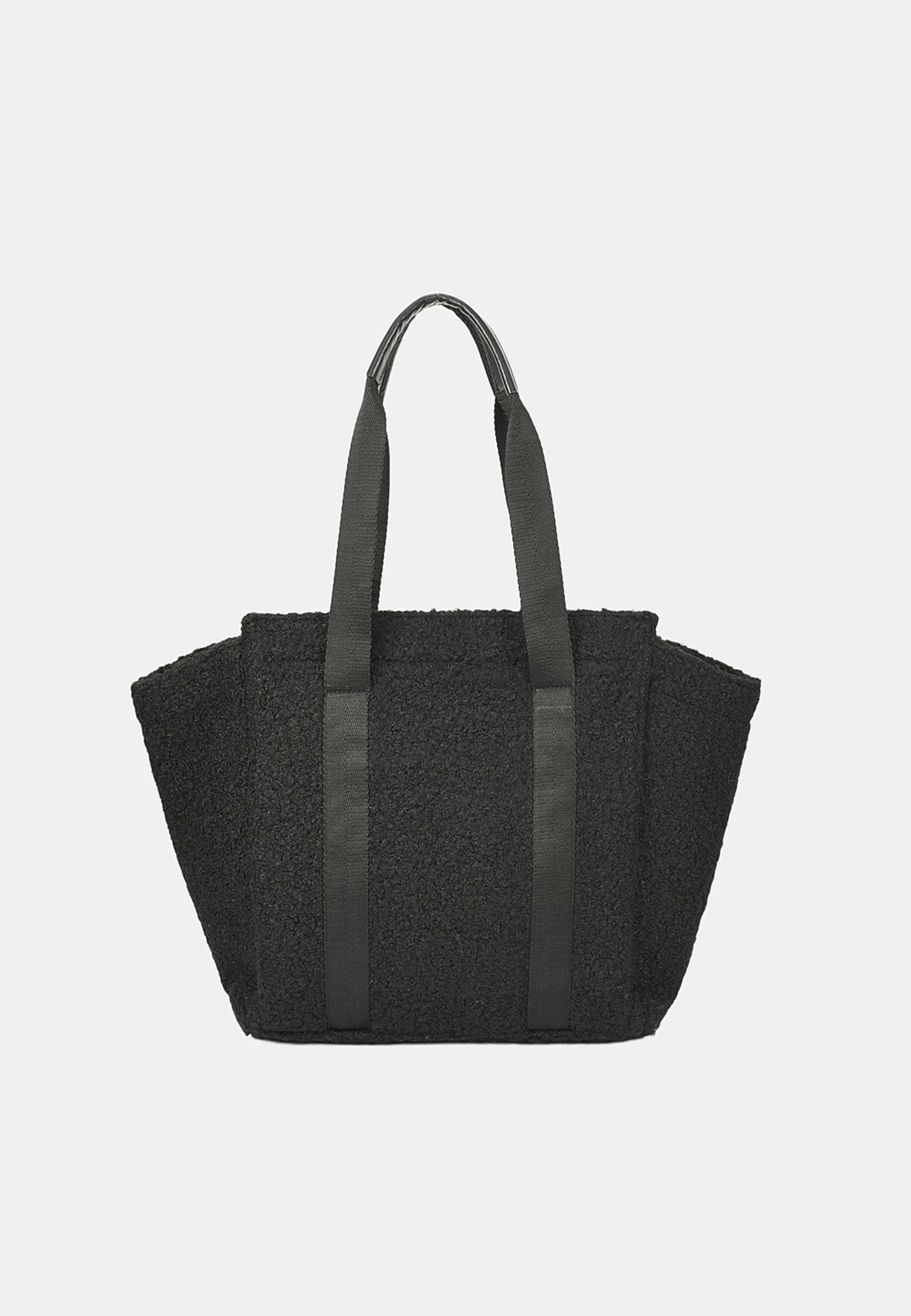 Filtad totebag AMELIE, från Carin Wester, i färgen Black. Klicka för att öppna bilden i stort format
