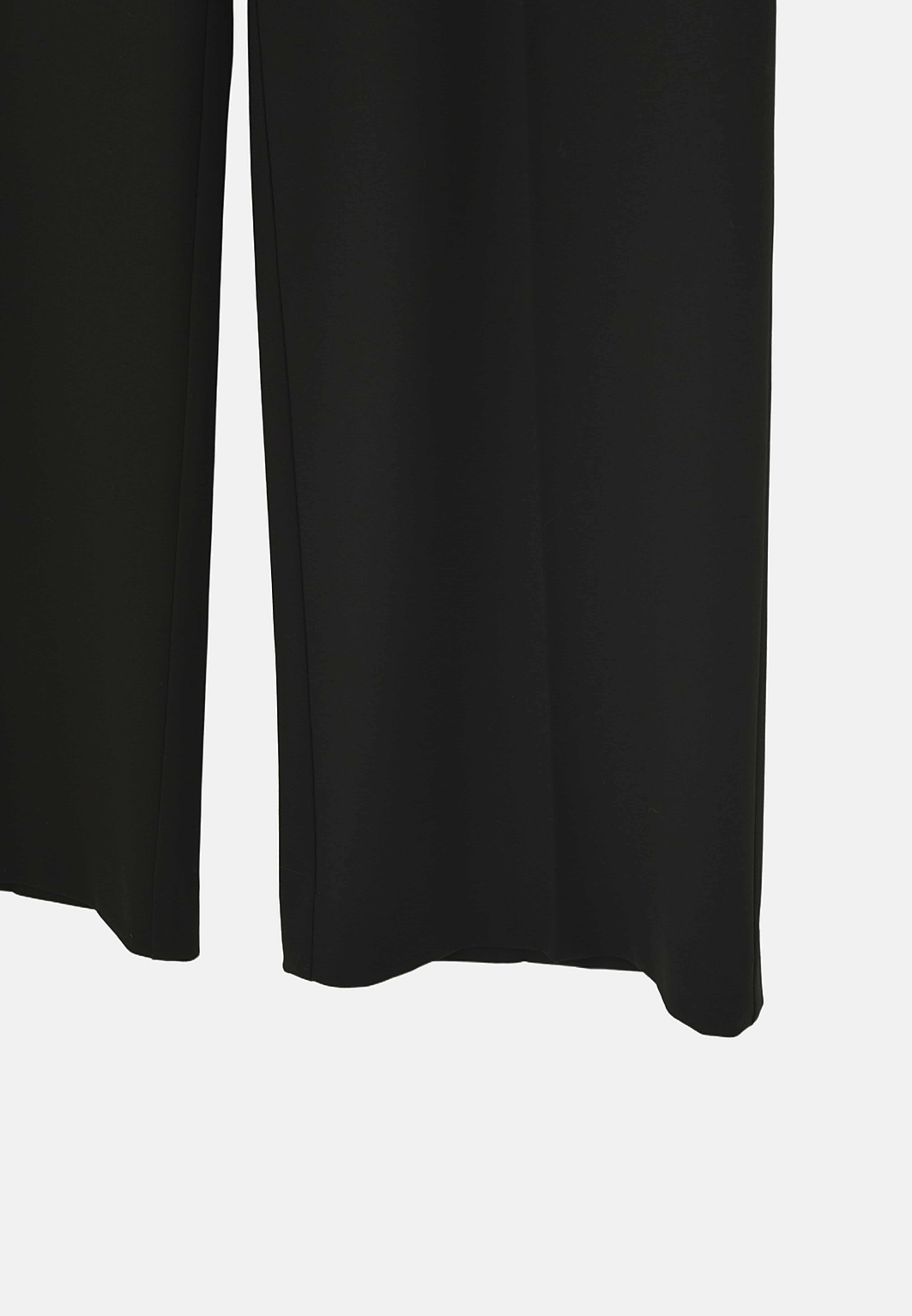 Raka byxor med pressveck SVEA, från Wera, i färgen Black. Klicka för att öppna bilden i stort format