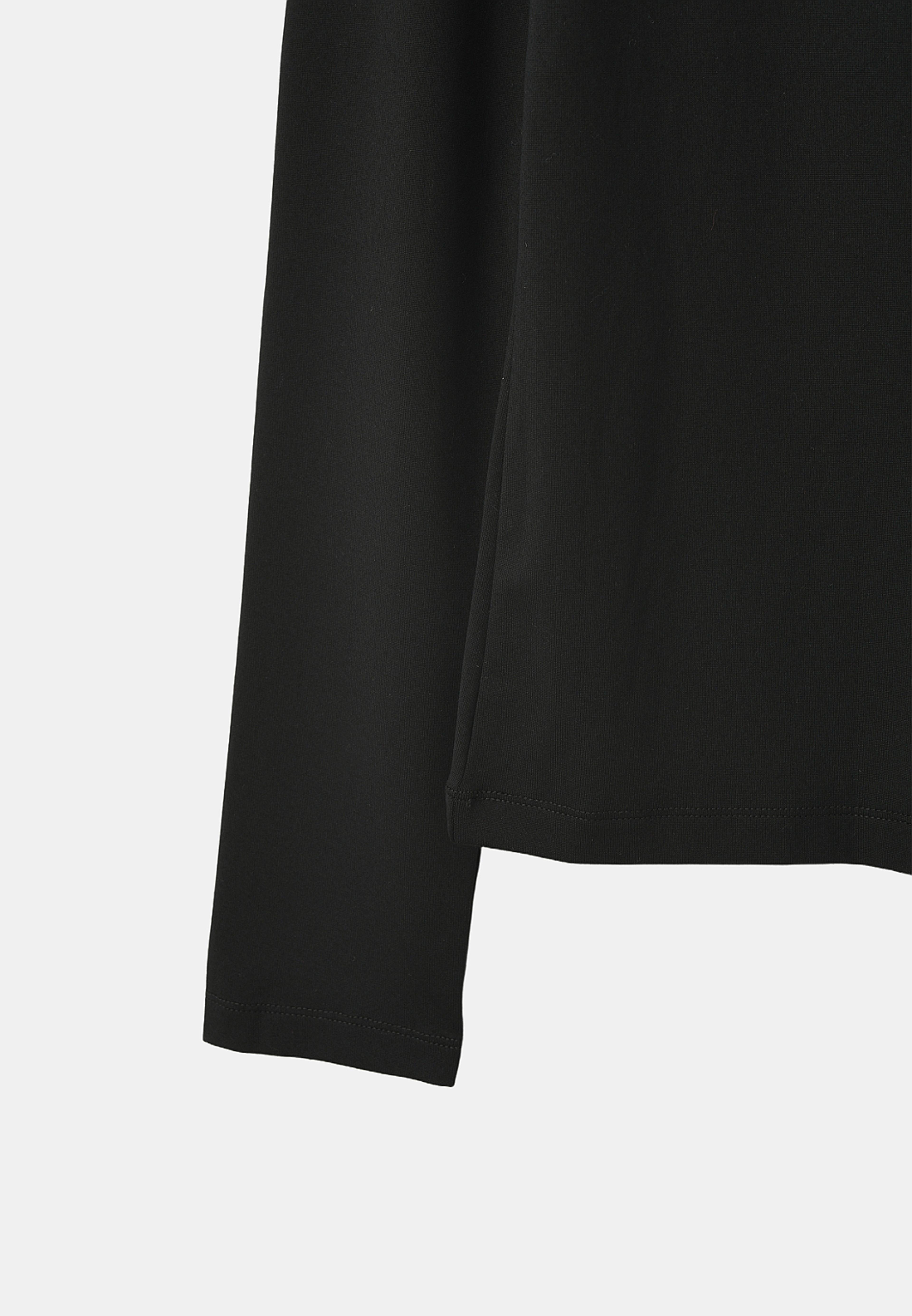 Långärmad t-shirt BOEL, från Wera, i färgen Black. Klicka för att öppna bilden i stort format