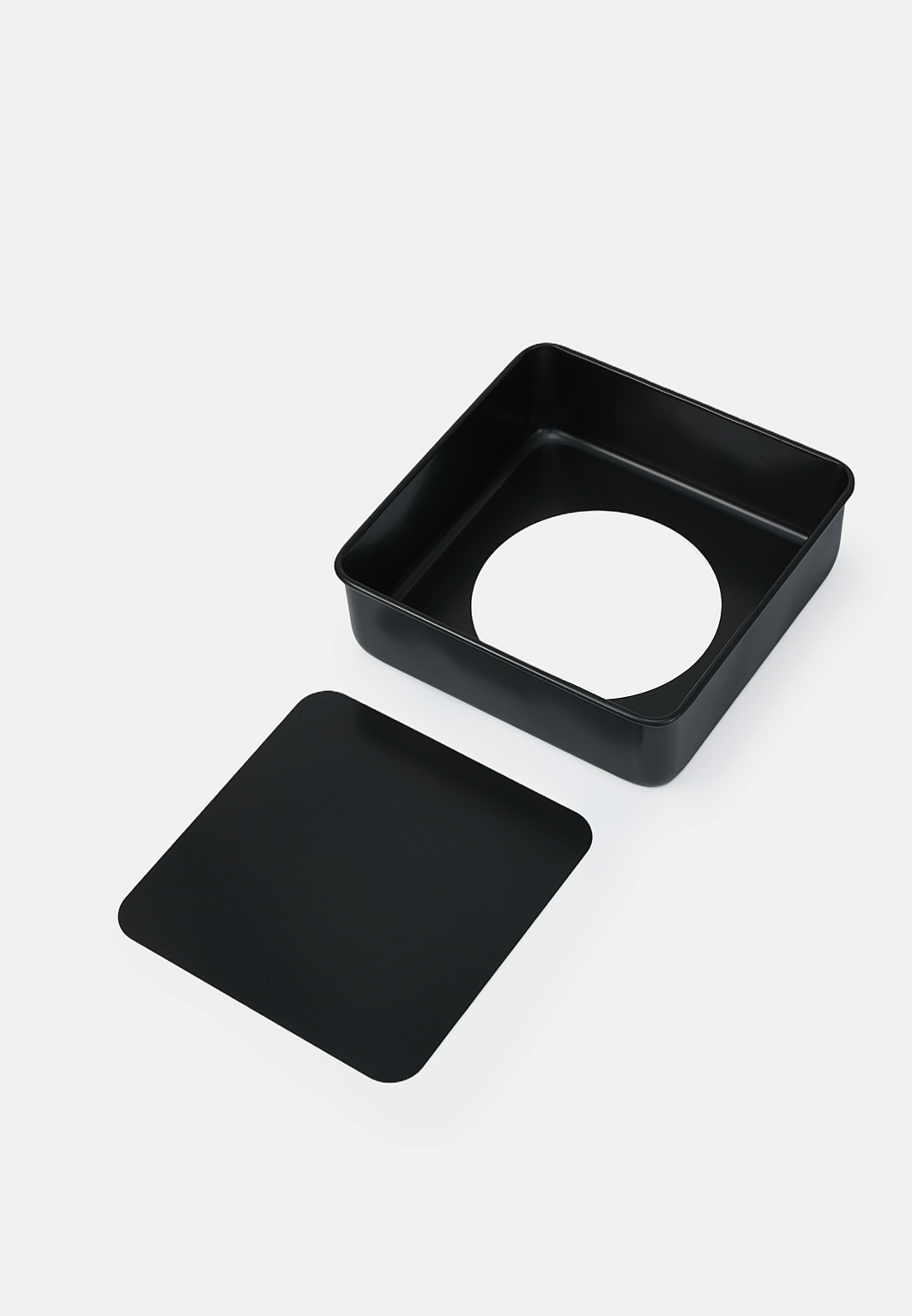 Brownieform i kolstål BISTRO, från Åhléns Home, i färgen Grey. Klicka för att öppna bilden i stort format