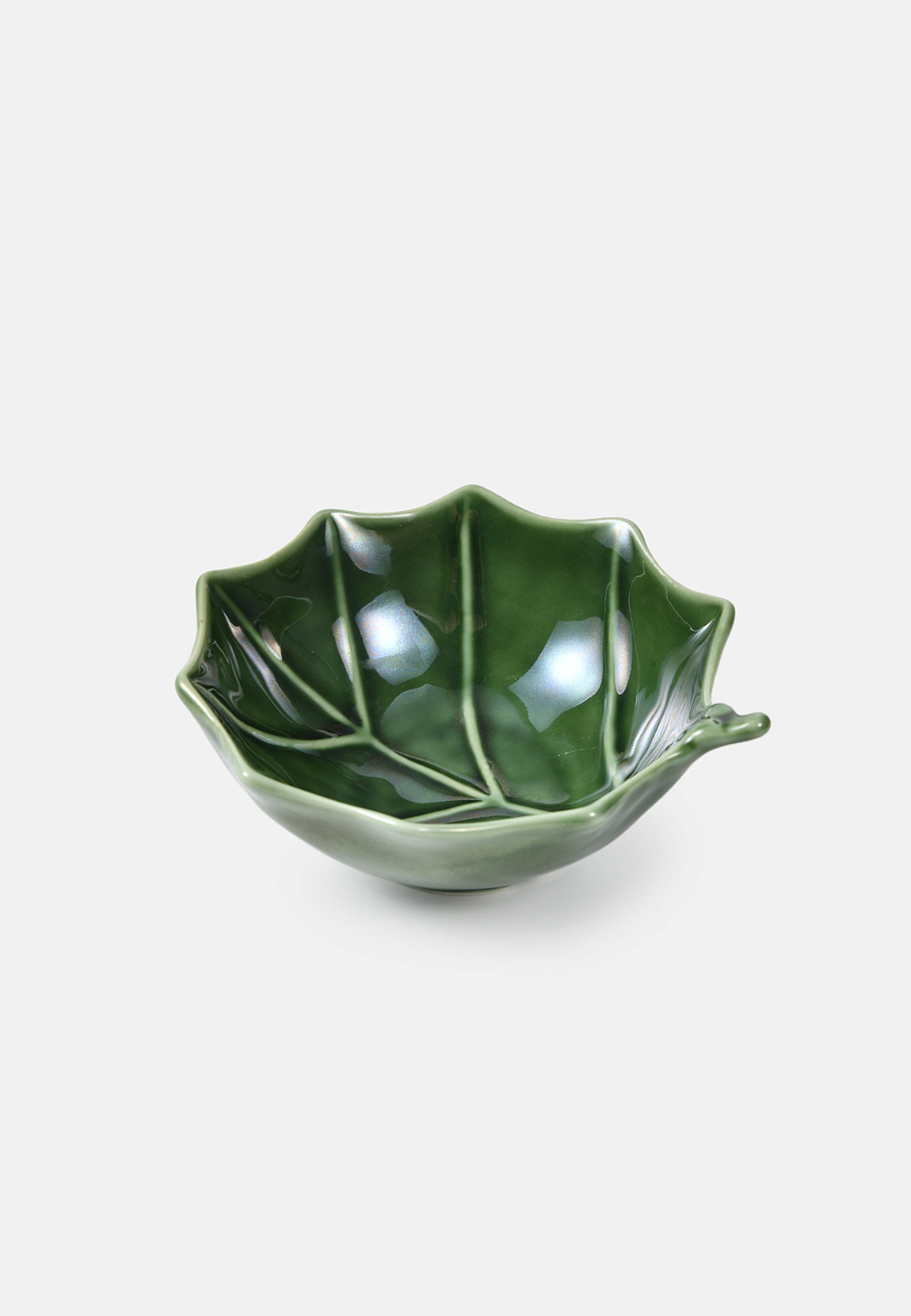 Skål LEAVES 13,5 cm, från Åhléns Home, i färgen Green. Klicka för att öppna bilden i stort format