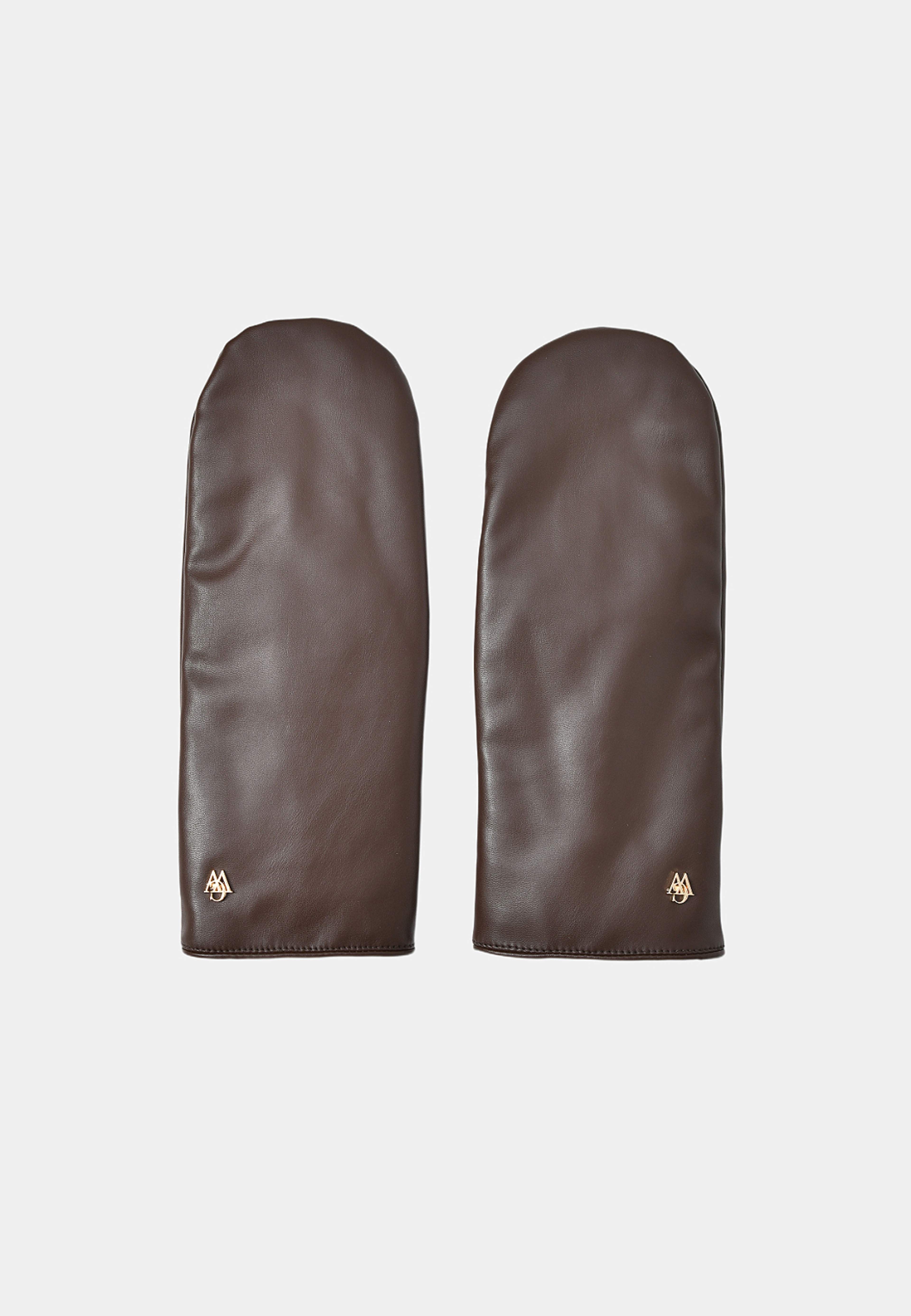 Fodrade tumvantar SENAIT, från Carin Wester, i färgen Dark Brown. Klicka för att öppna bilden i stort format