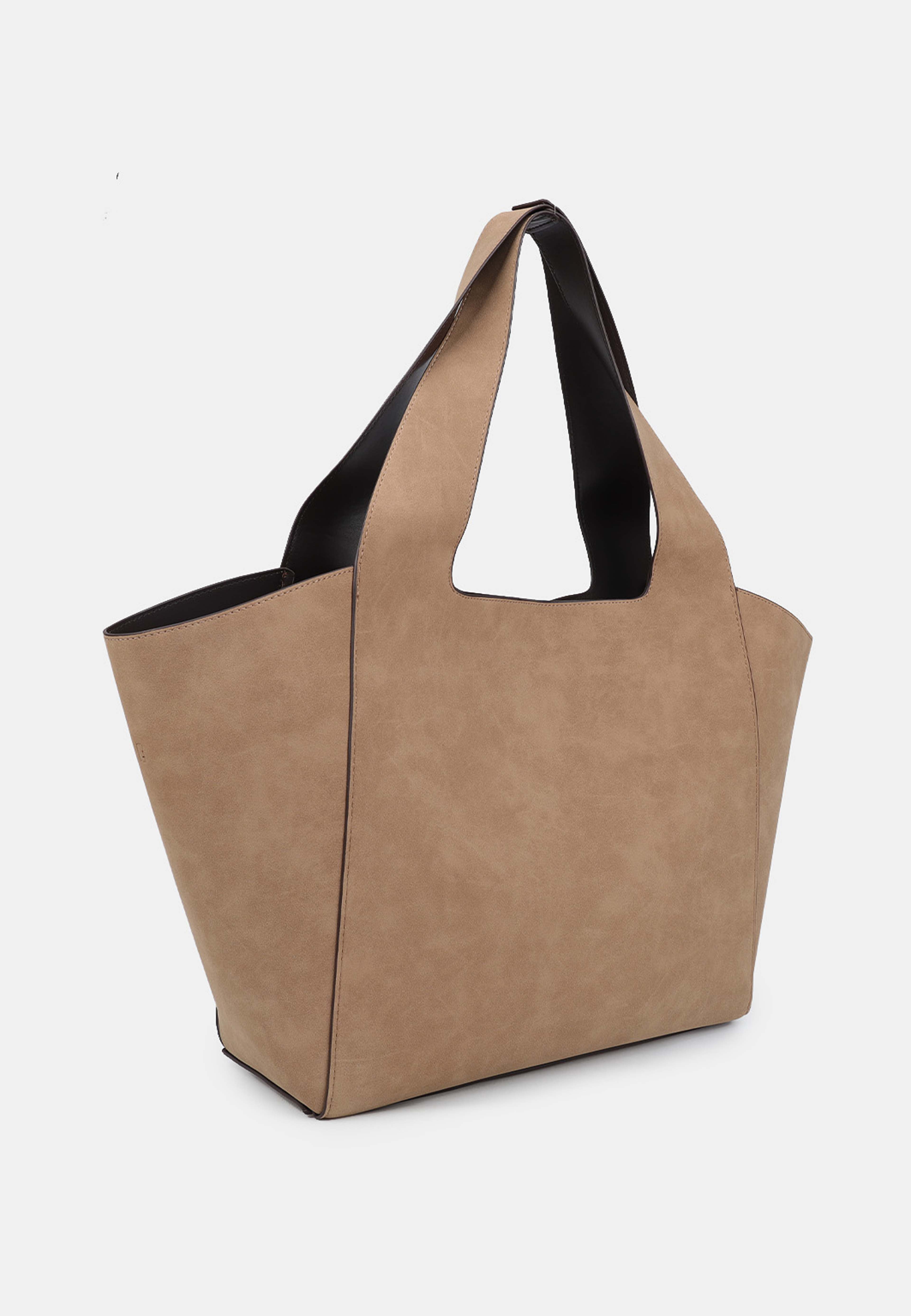 Toteväska SANYA, från Carin Wester, i färgen Suede Beige. Klicka för att öppna bilden i stort format