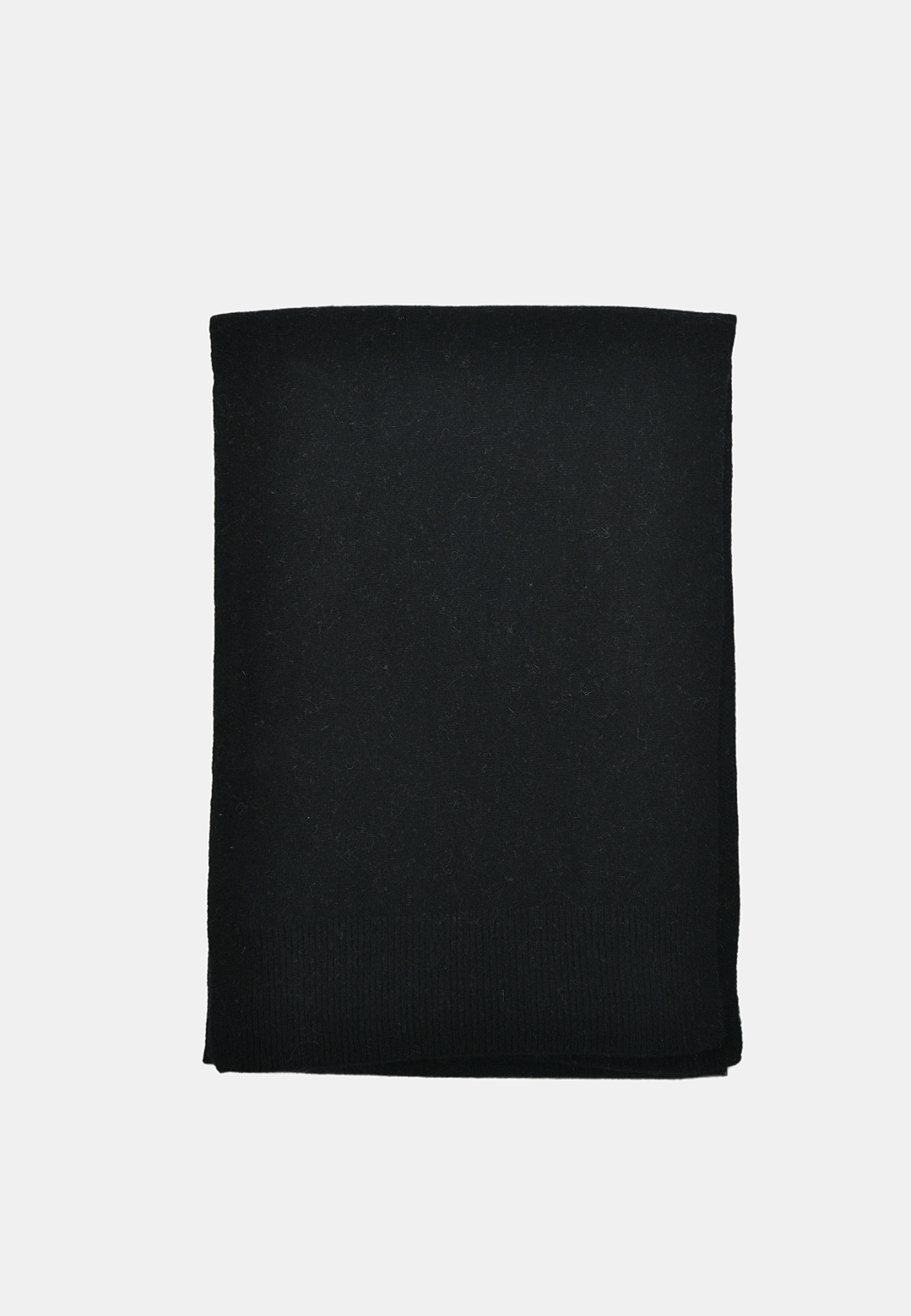 Halsduk i kashmir HILMER, från NORVIE, i färgen Black. Klicka för att öppna bilden i stort format