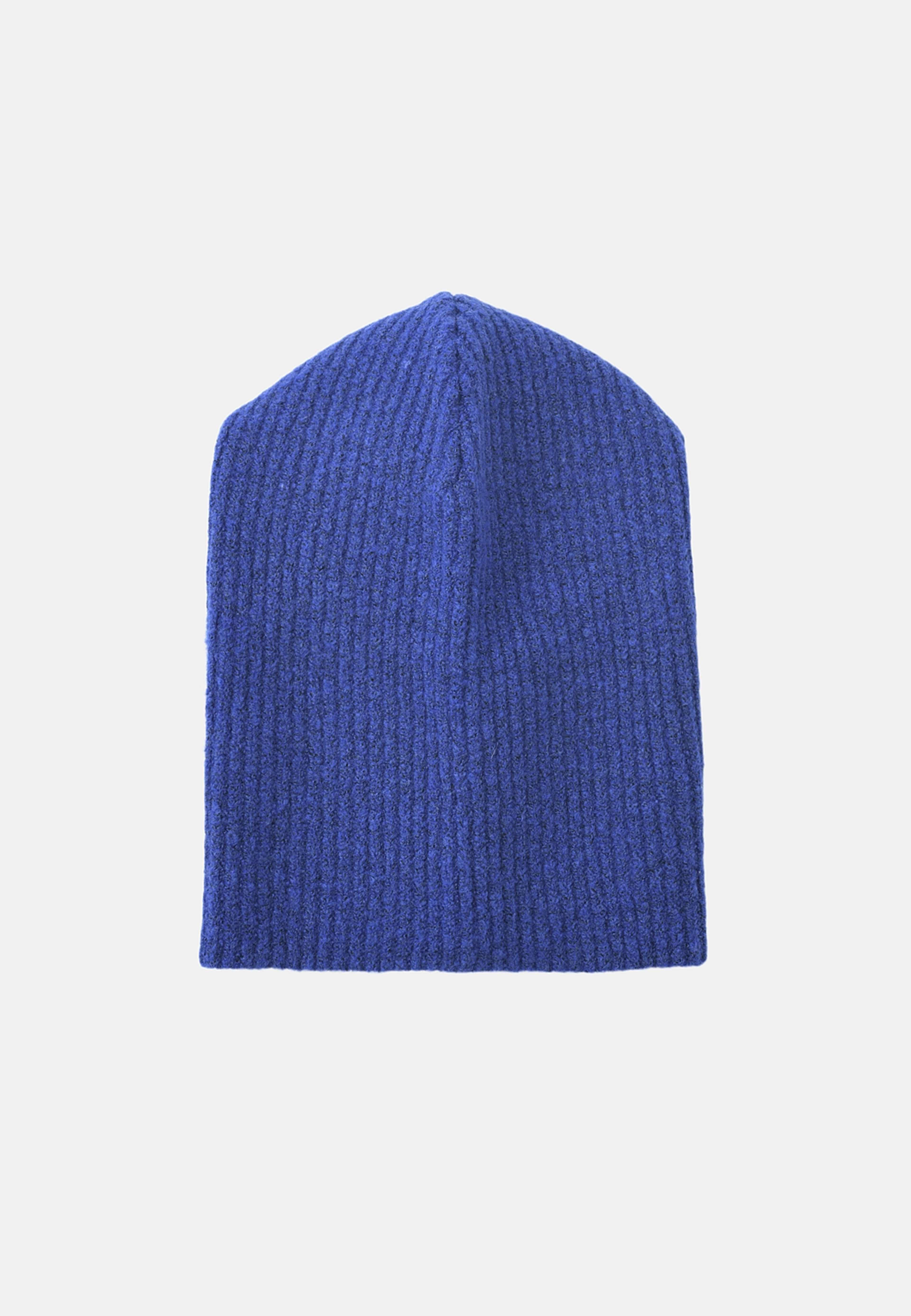Balaklava STELLA, från Carin Wester, i färgen Strong Blue. Klicka för att öppna bilden i stort format