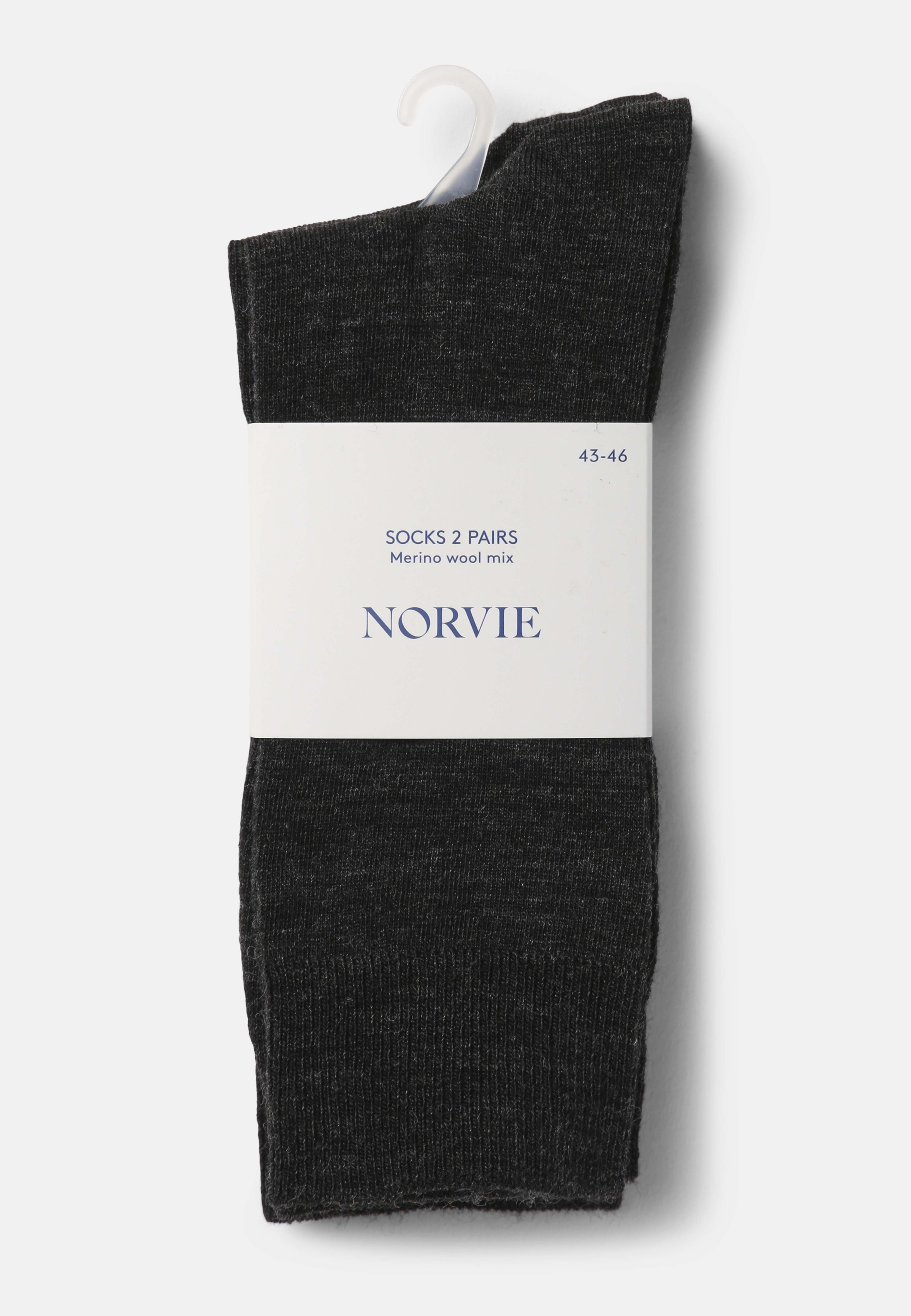 Strumpor i ullmix, 2-pack, från NORVIE, i färgen Dark Grey Melange. Klicka för att öppna bilden i stort format