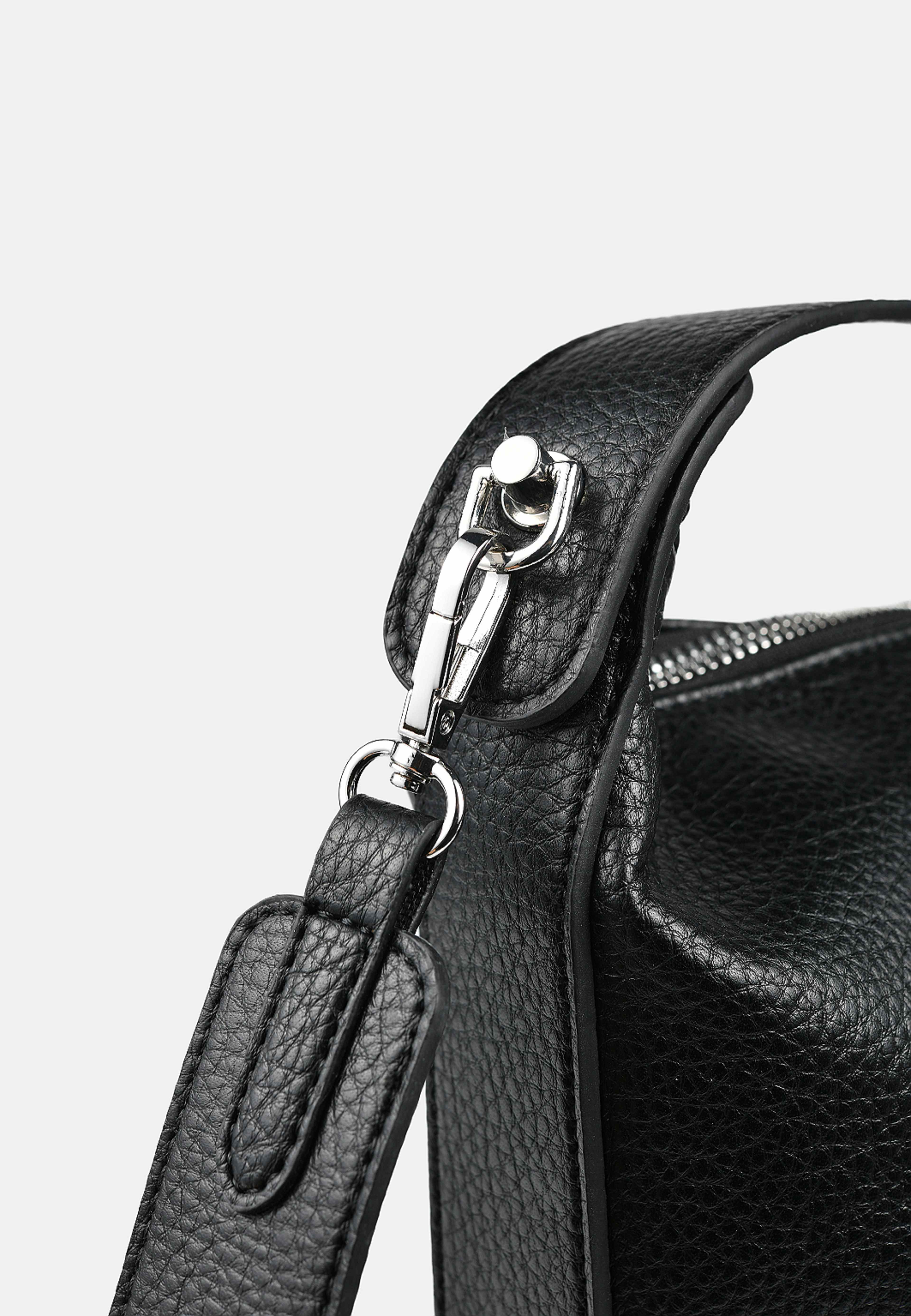 Chunky handbag BETH, från Carin Wester, i färgen Black. Klicka för att öppna bilden i stort format