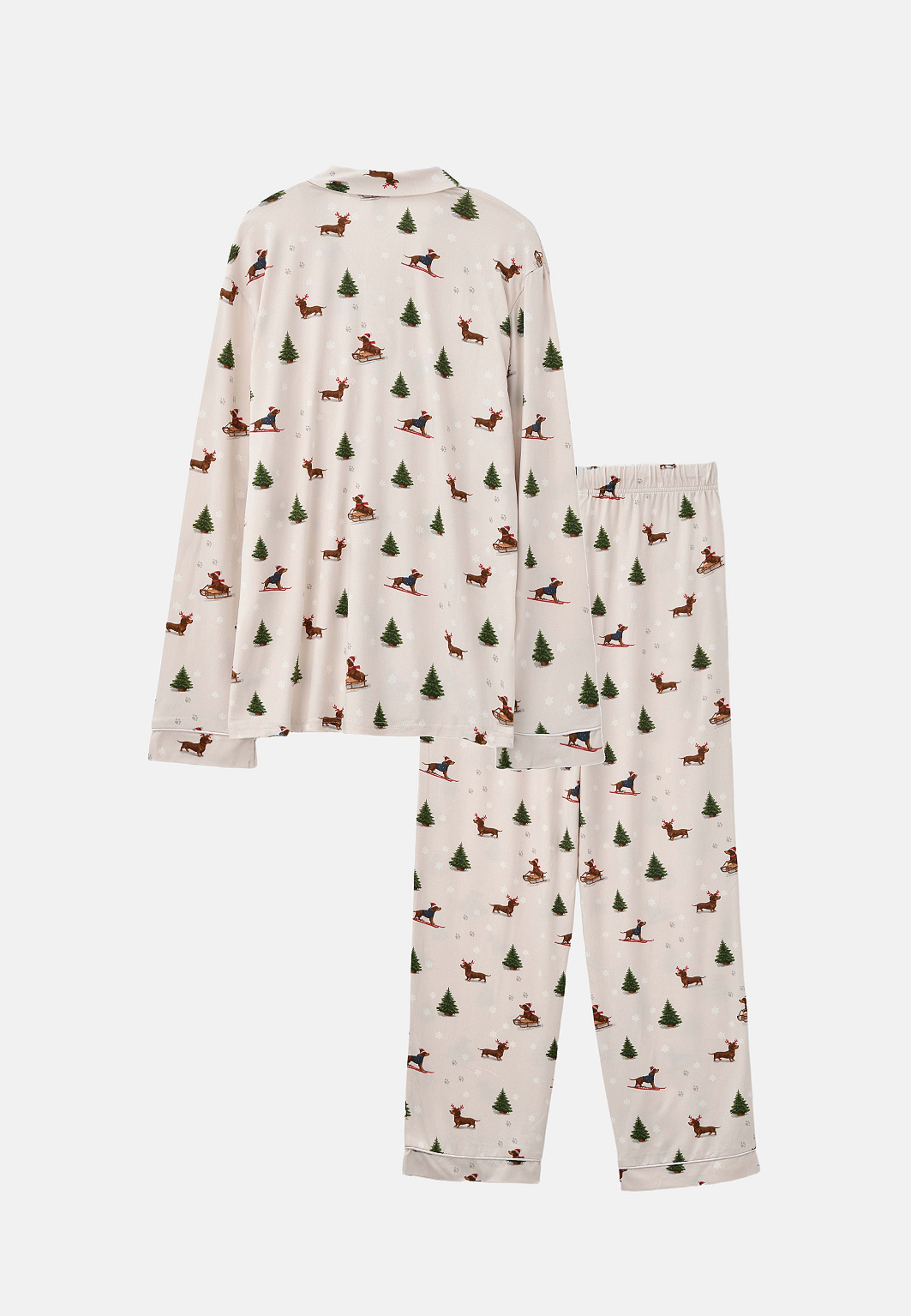 Julpyjamas HOLLY, från Å WOMAN, i färgen Ski Slope Print. Klicka för att öppna bilden i stort format