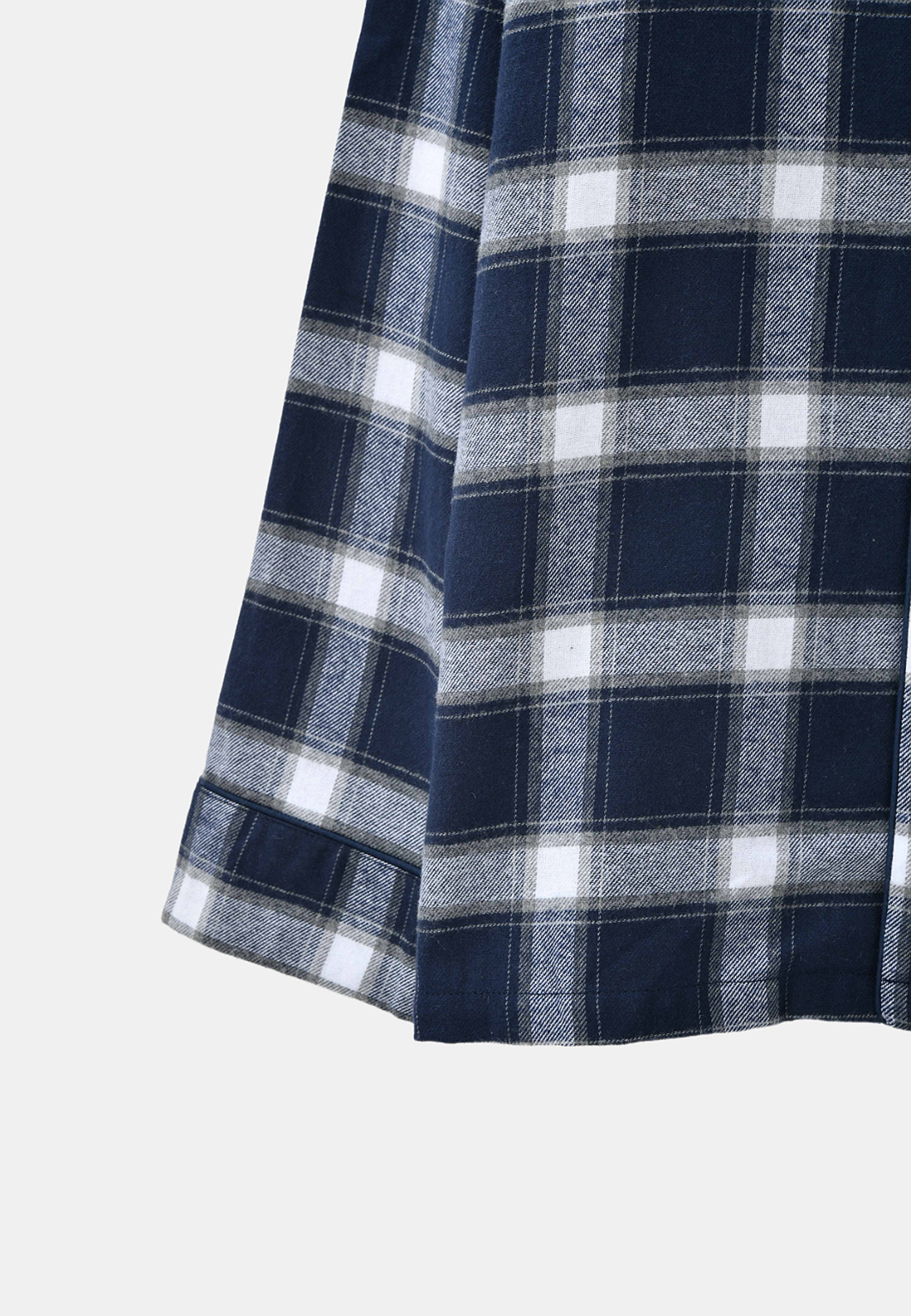 Flanellpyjamas EDVIN, från NORVIE, i färgen Navy. Klicka för att öppna bilden i stort format