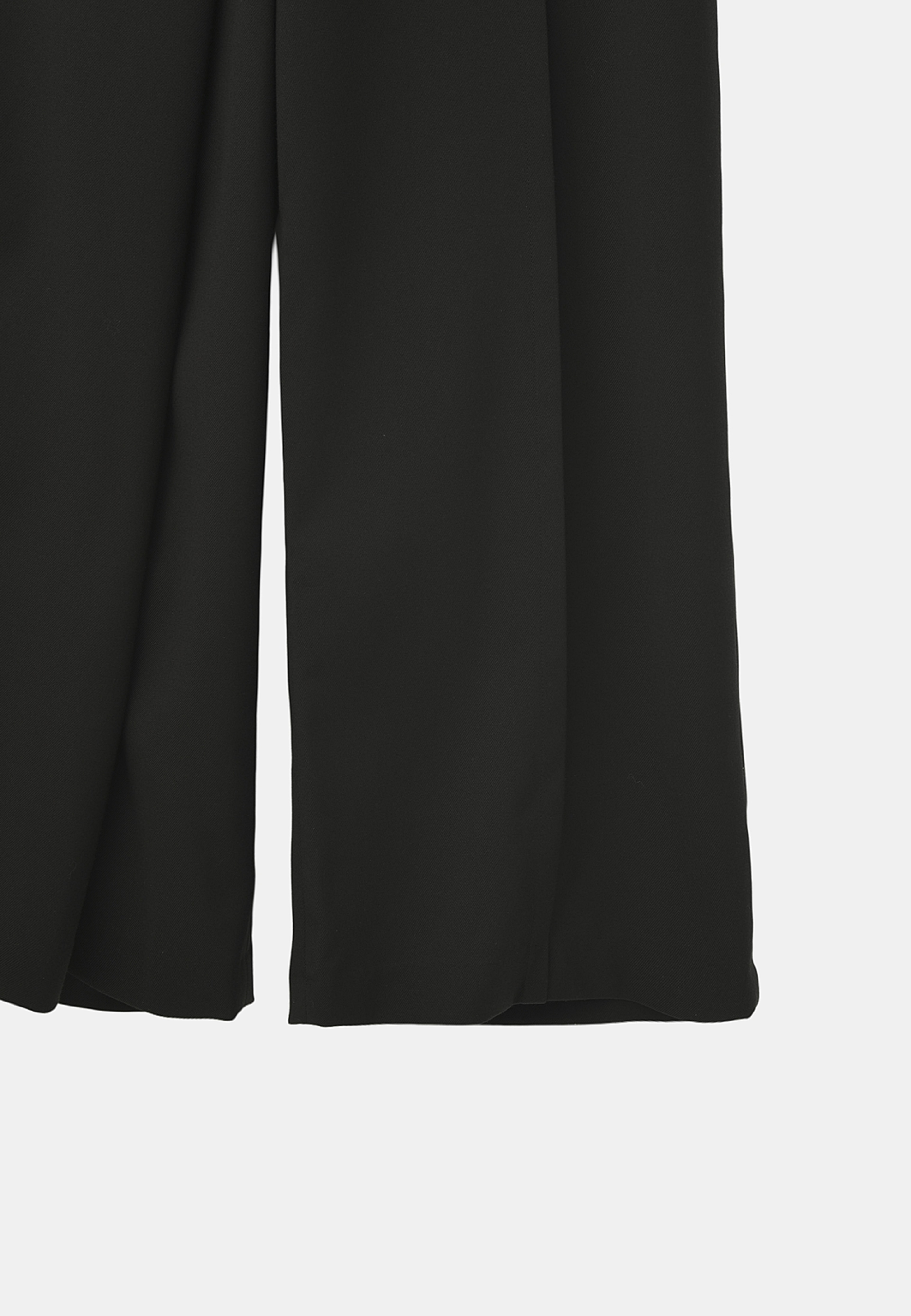 Vida omlottbyxor MIEKO, från Wera, i färgen Black. Klicka för att öppna bilden i stort format